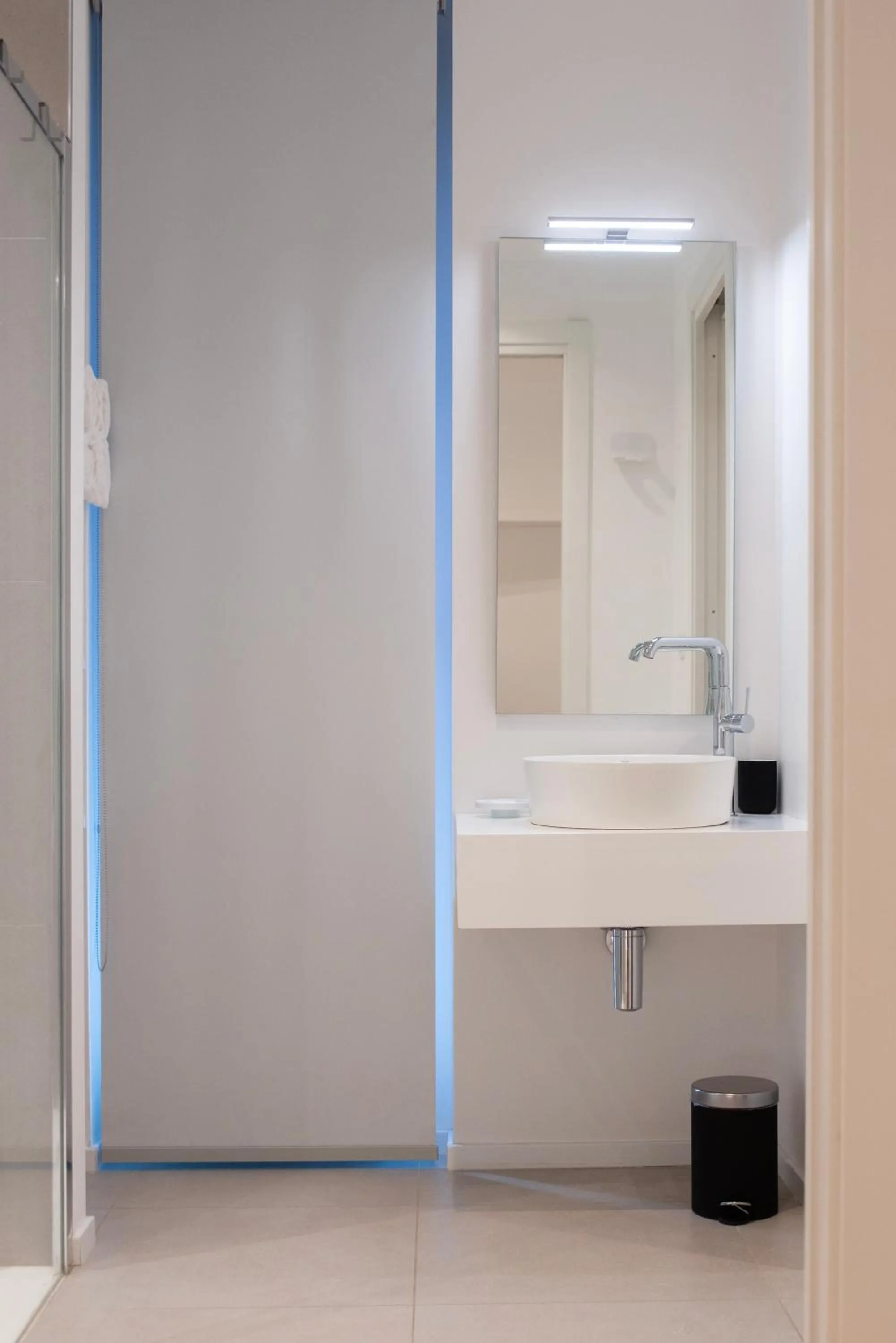 Bathroom in Marina Gardens Boutique&Suites