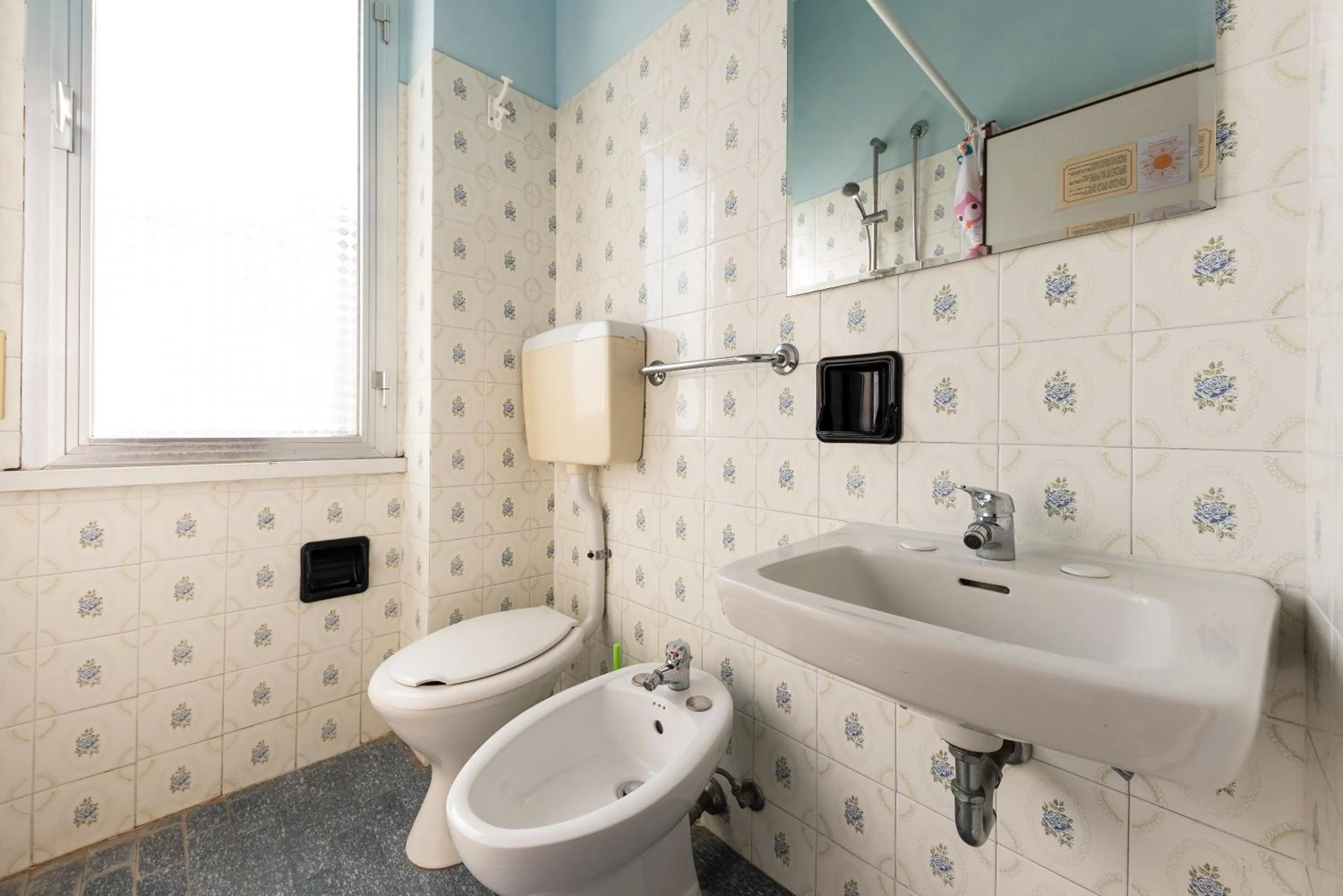 Bathroom in Hotel Sabbia d'Oro