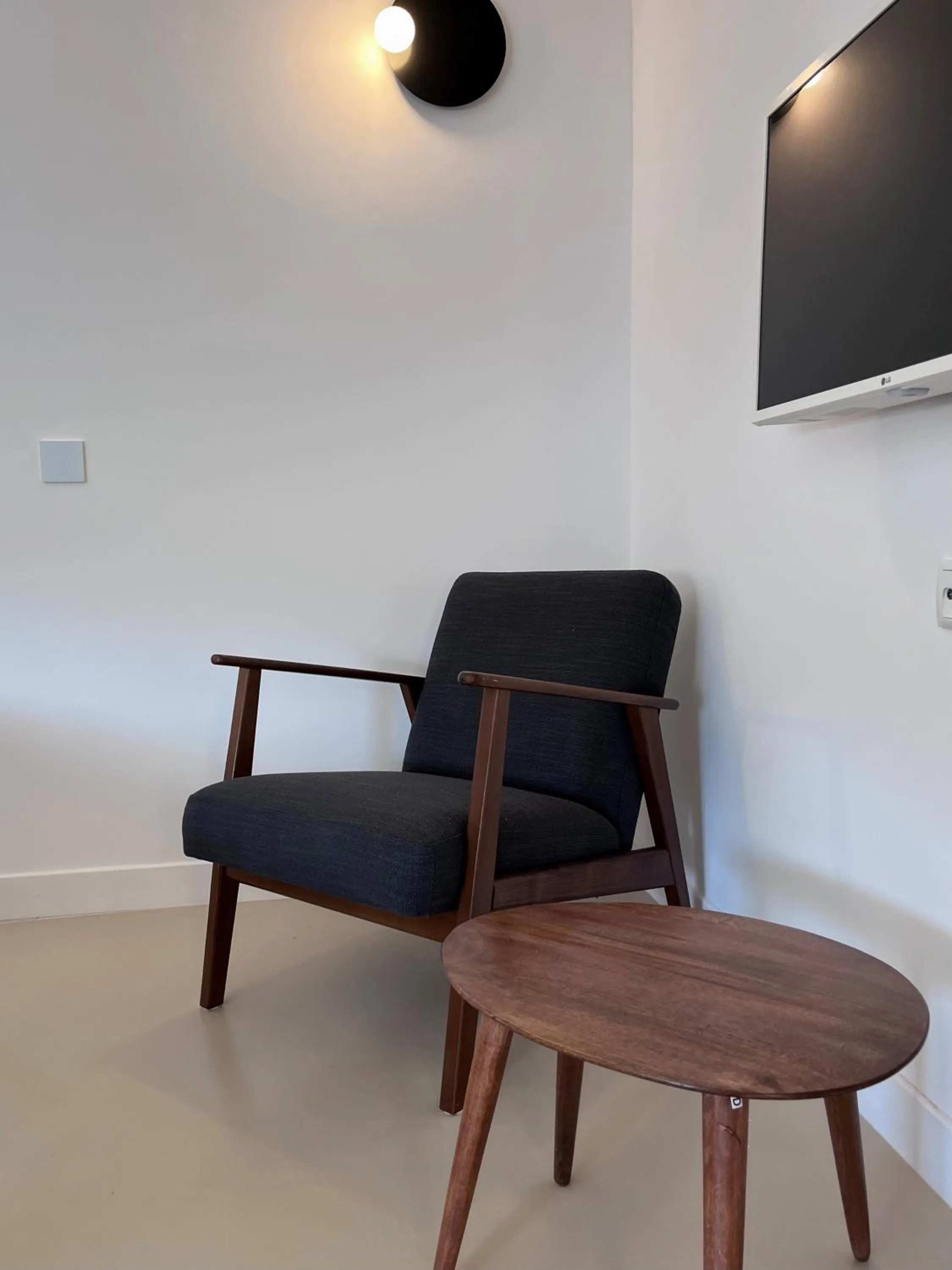 TV and multimedia in Hotel Roumani