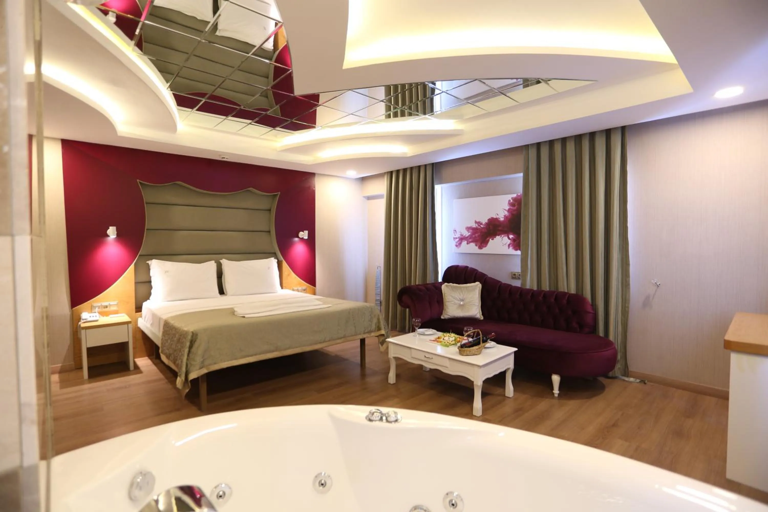 Bed in Life Corner Hotel