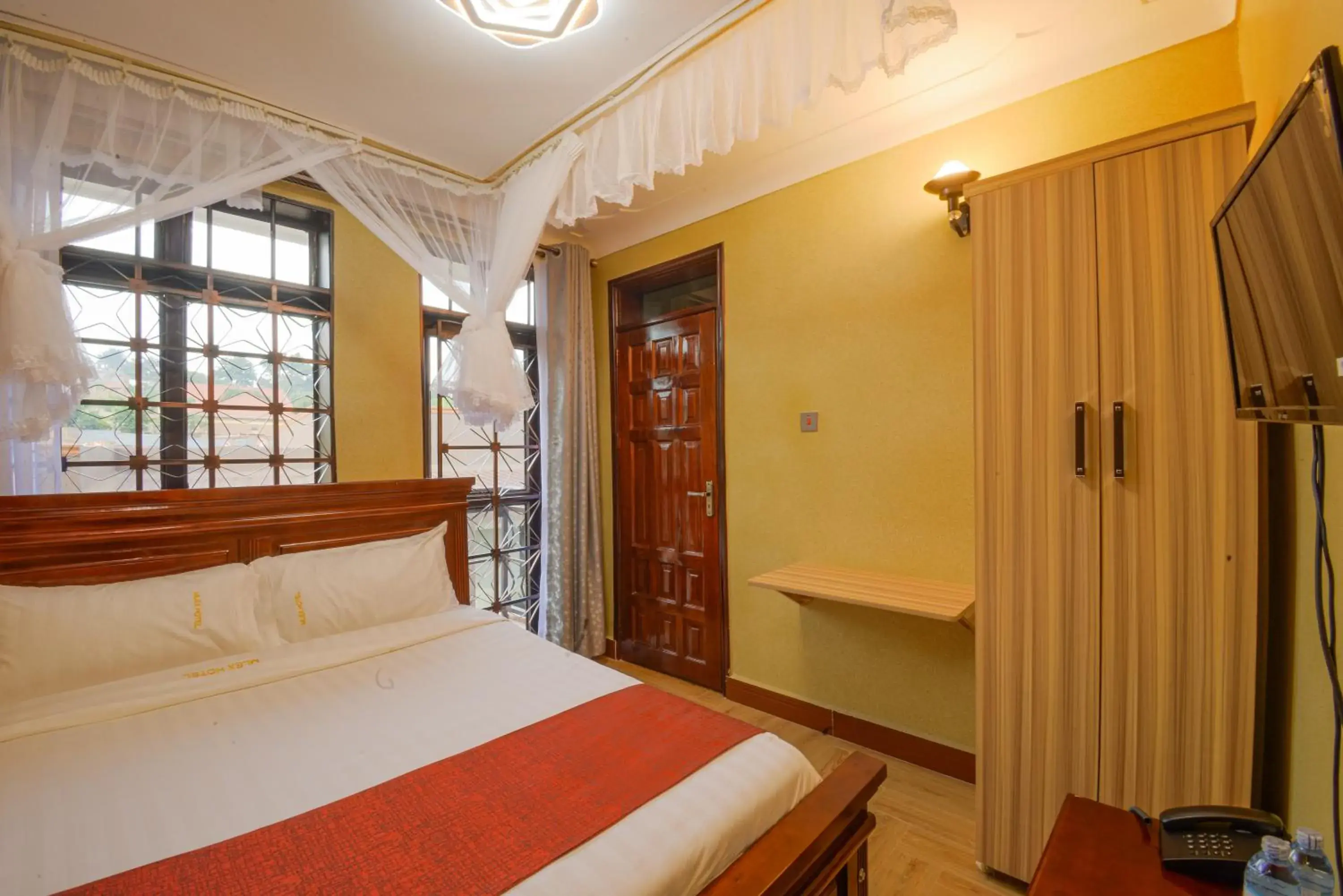 Deluxe Double Room with Balcony in Mlex Hotel Deluxe Double Room with Balcony in Mlex Hotel