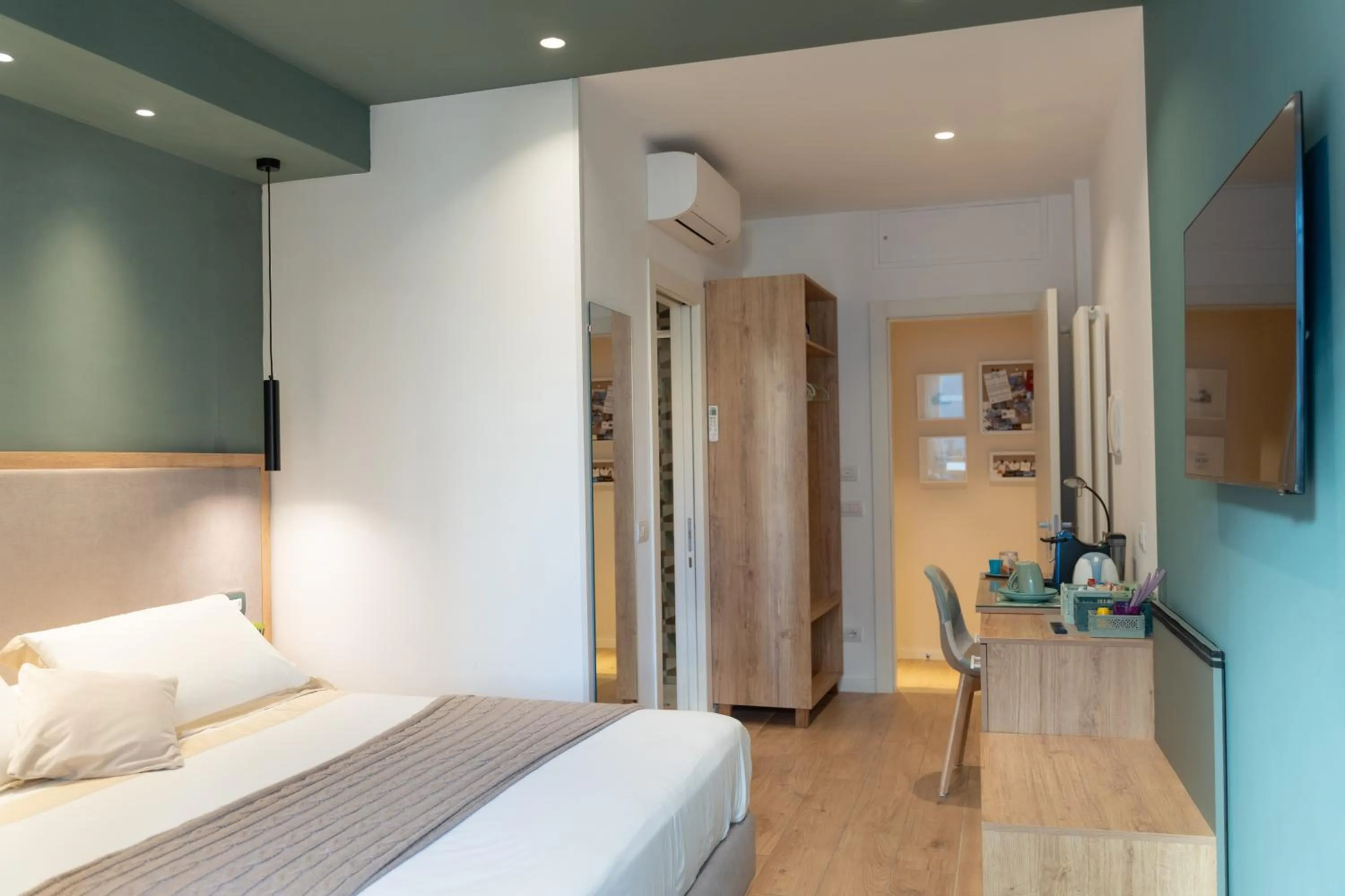 Photo of the whole room, Bed in B&B Amadema