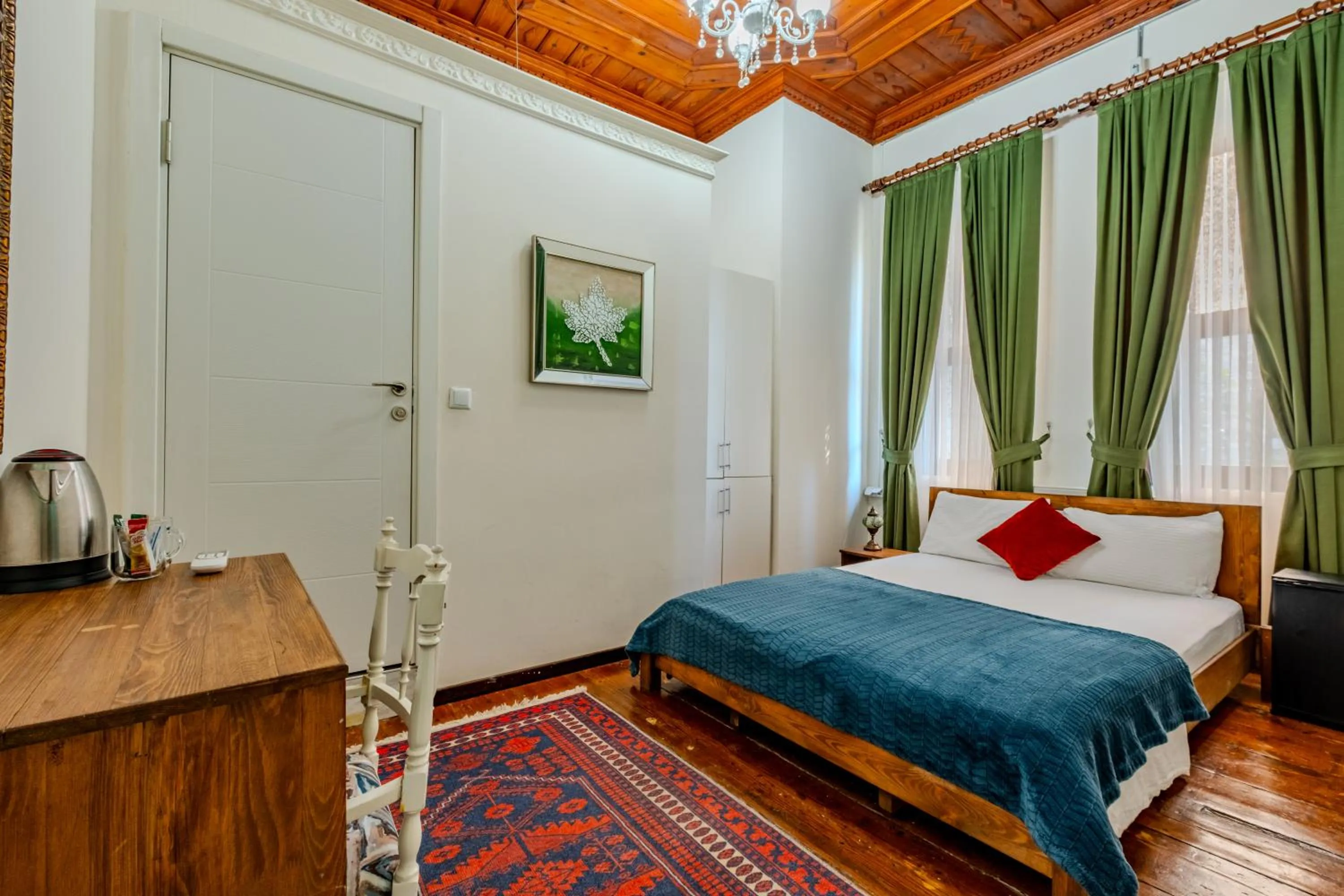 Bed in Nevalist Hotel