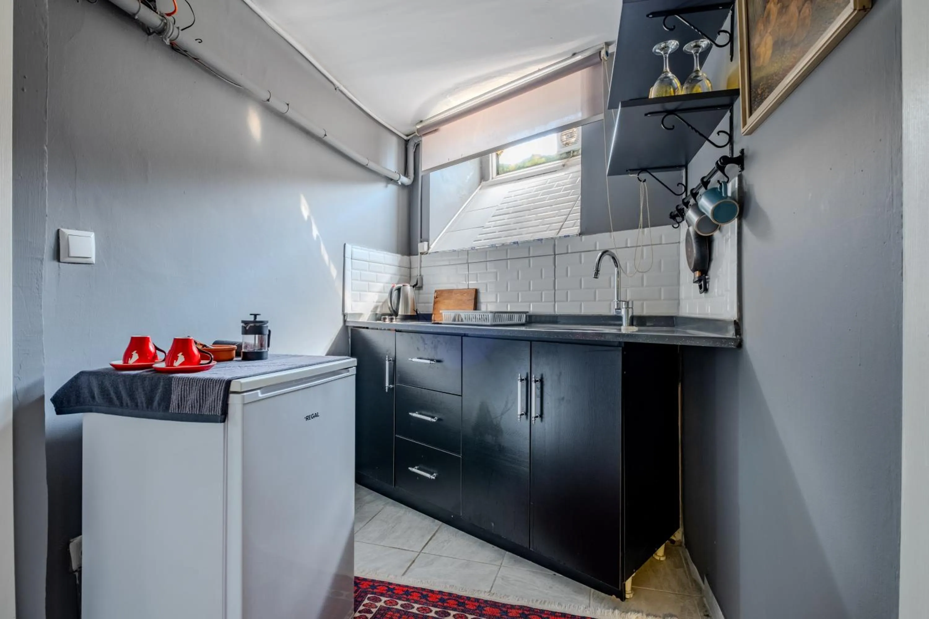 Coffee/tea facilities in Nevalist Hotel