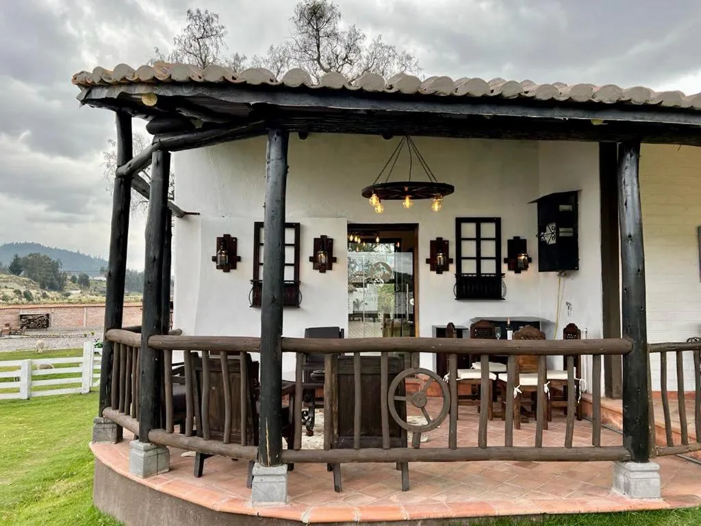 Lounge or bar in Hacienda Santa Ana Lodging