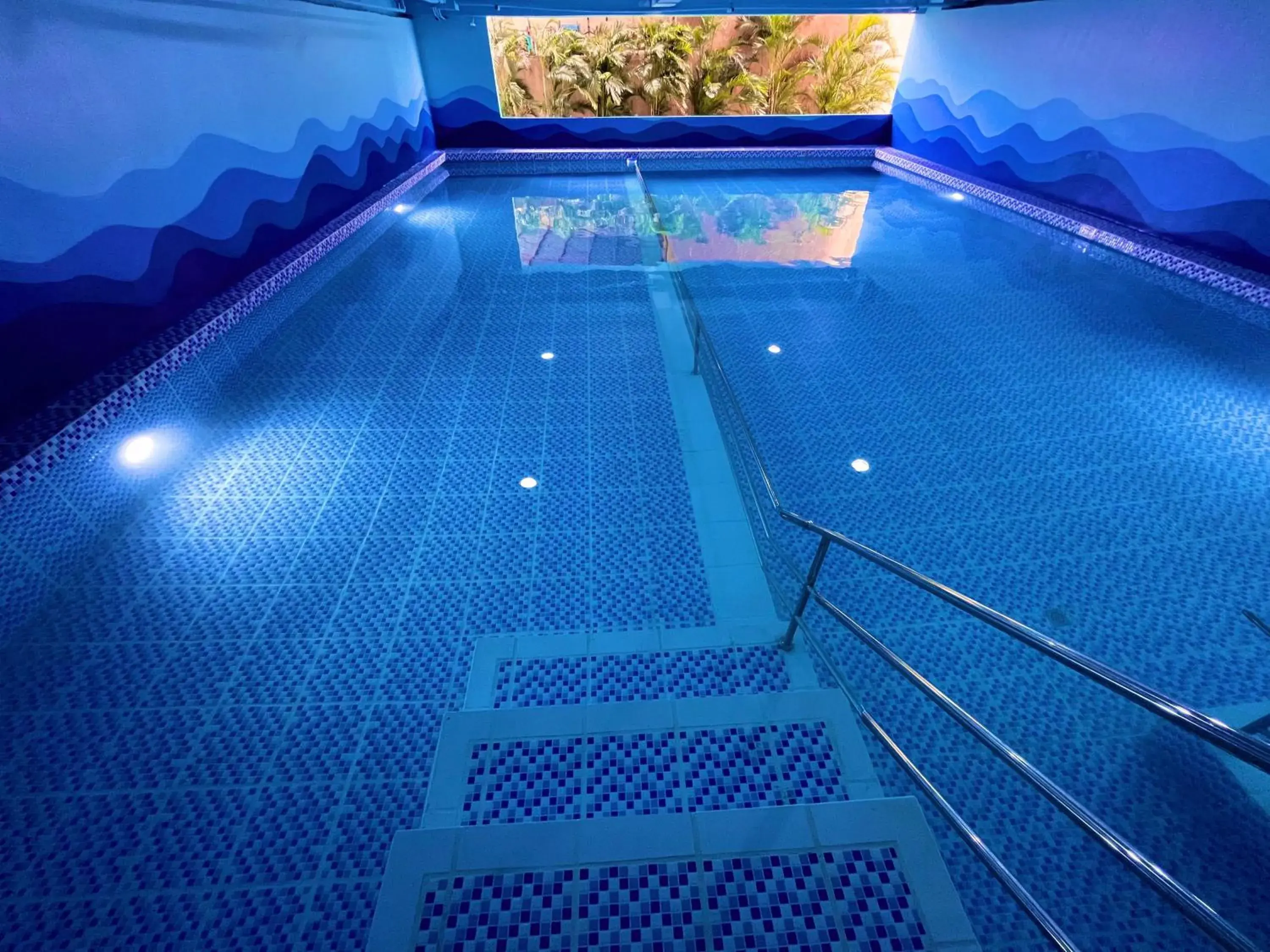 Swimming pool in 88th Avenue Swimming pool in 88th Avenue