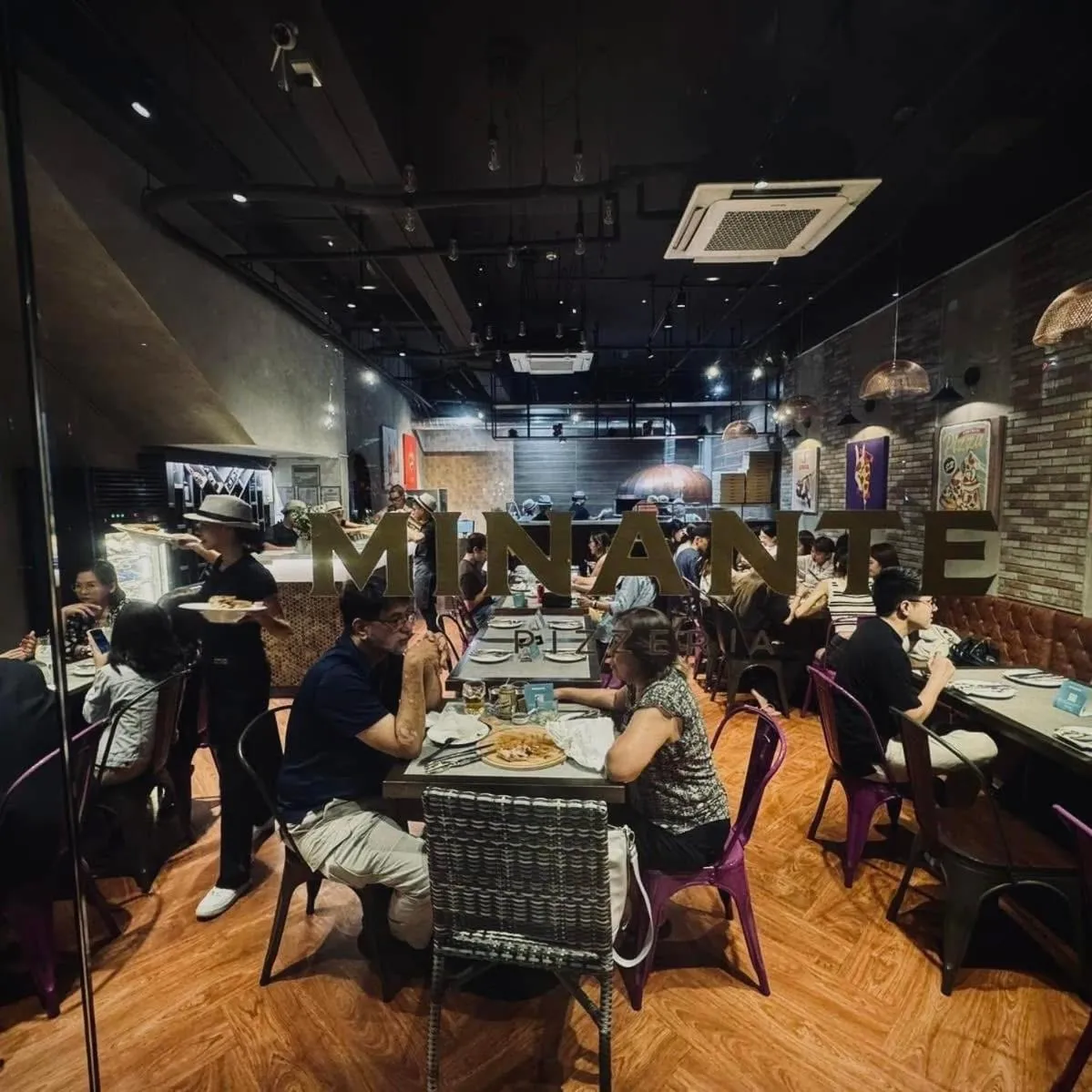 Restaurant/places to eat in 88th Avenue