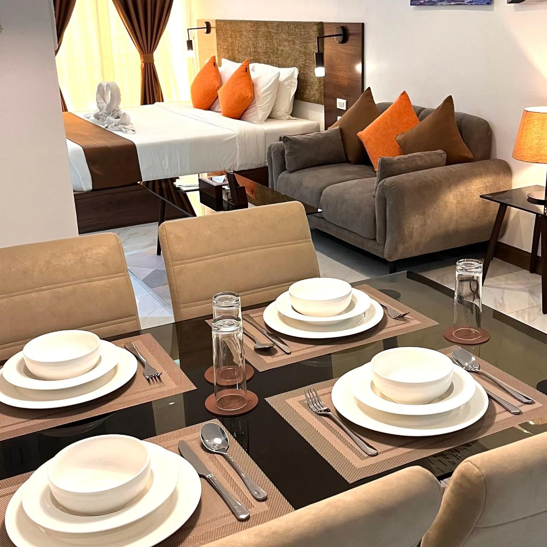 Living room in 88th Avenue