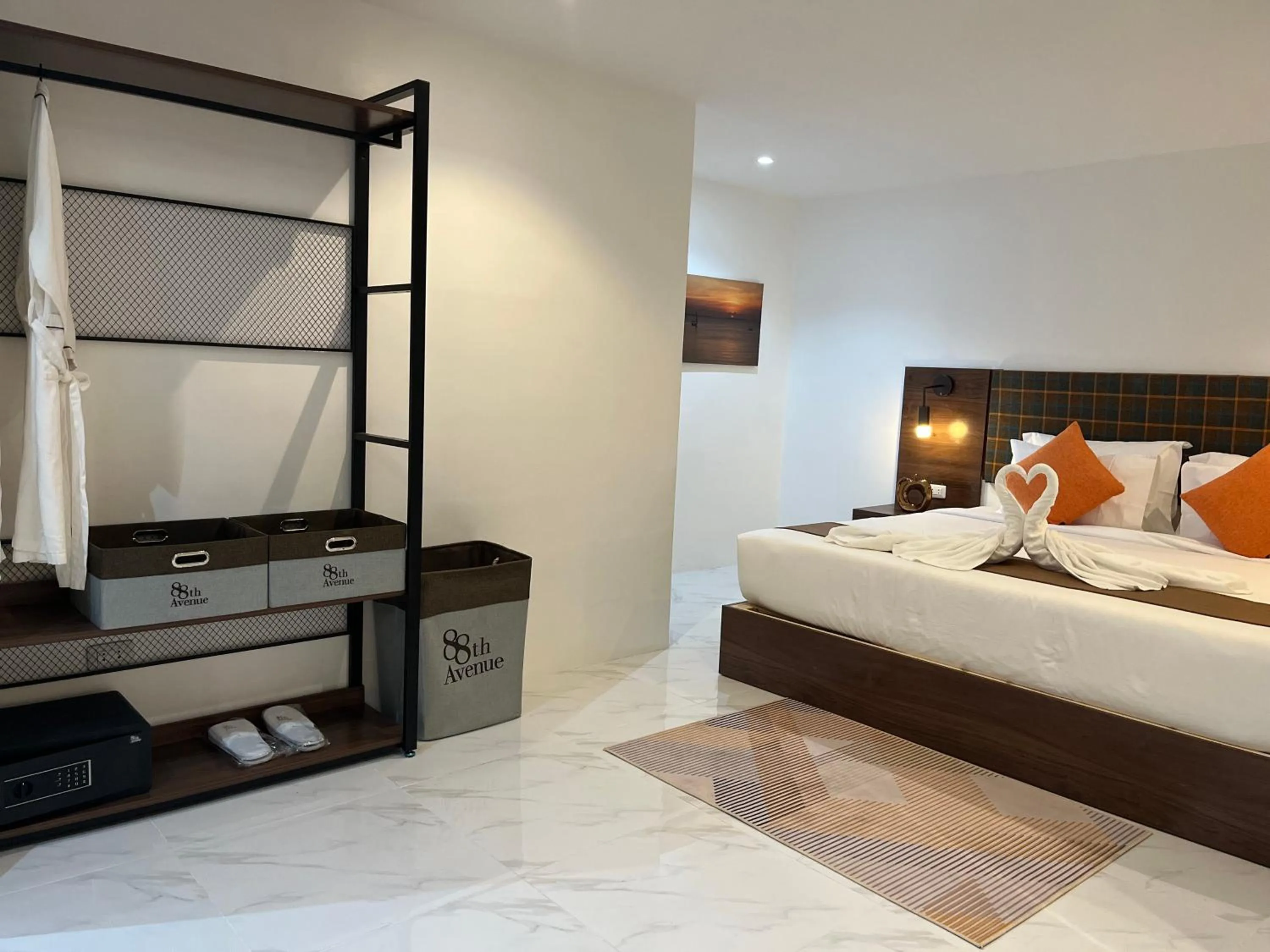 Two-Bedroom Suite in 88th Avenue