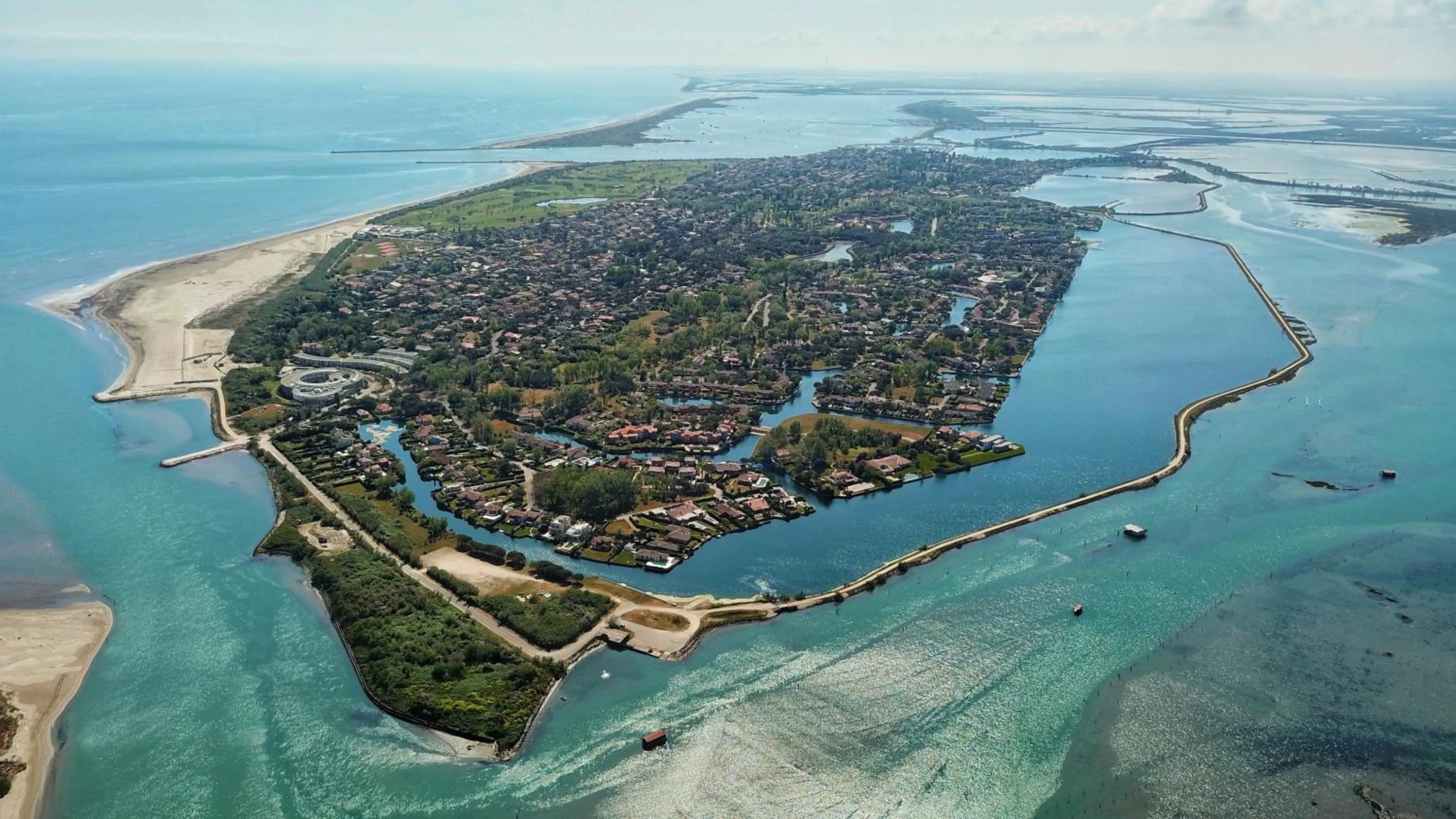 Bird's eye view in Isola di Albarella Hotel Capo Nord