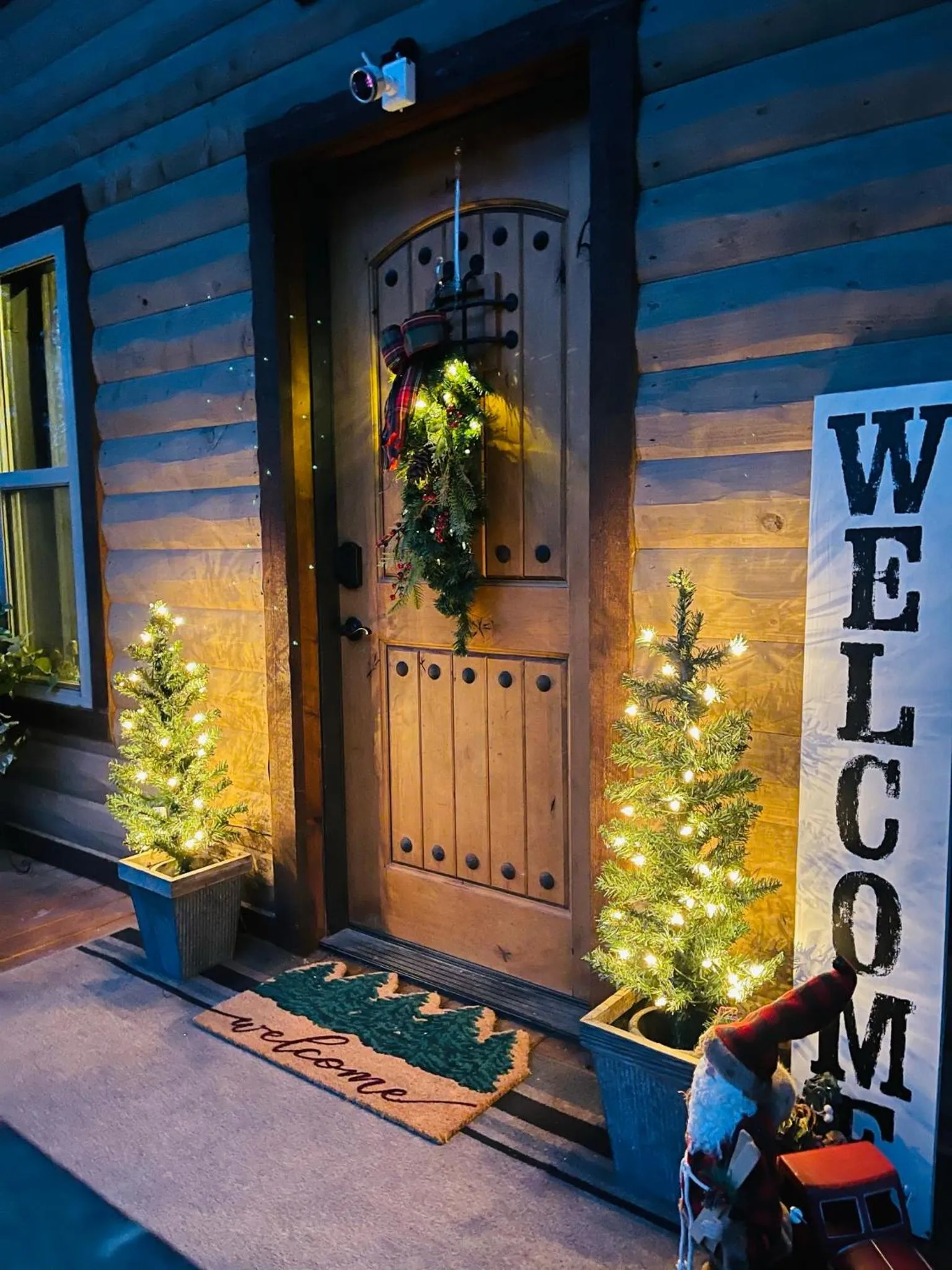 Knotty and Nice Luxury Cabin