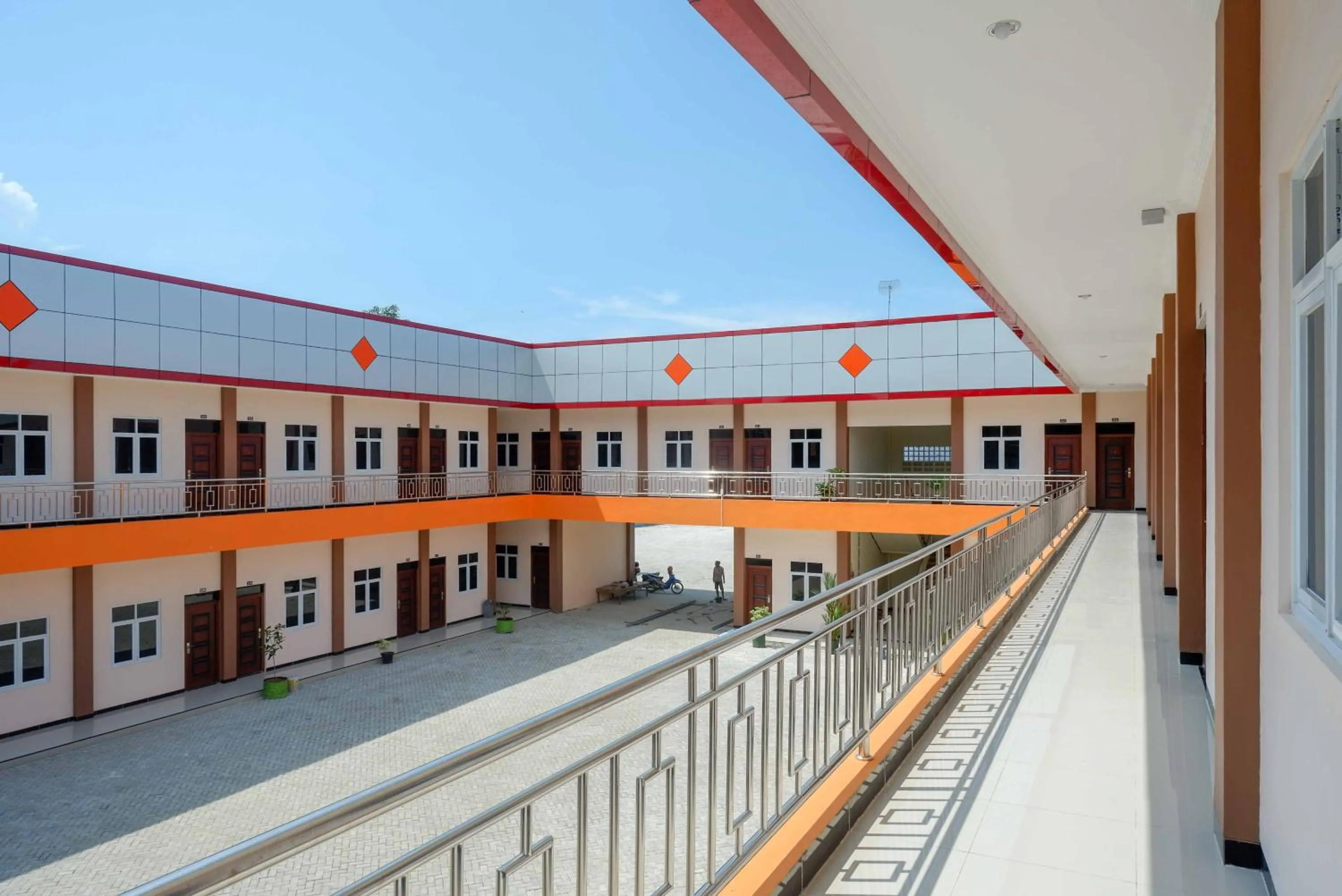 Property building in RedDoorz Plus @ Jl Pemuda Pati