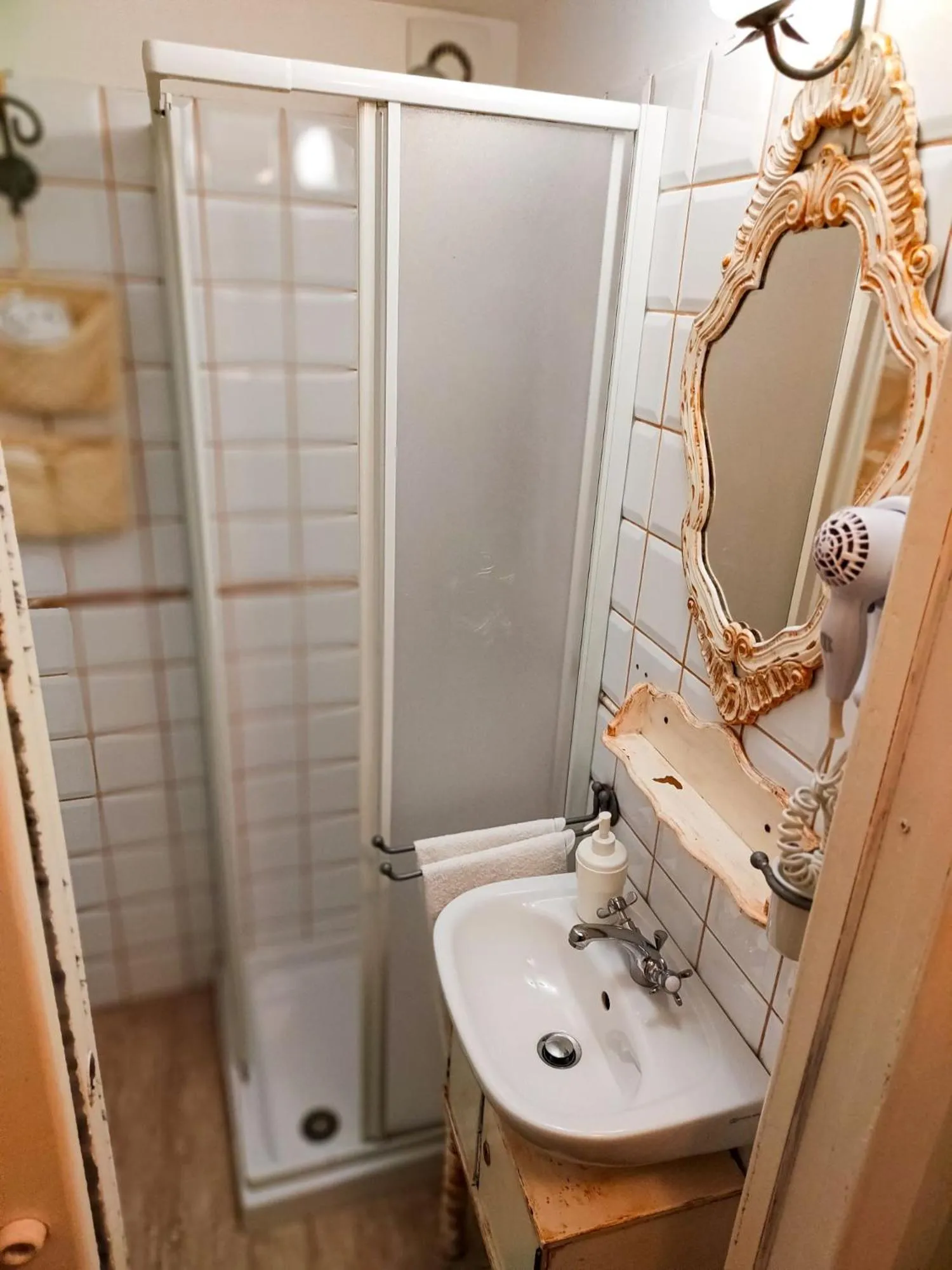 Shower in Narì Bed&Breakfast