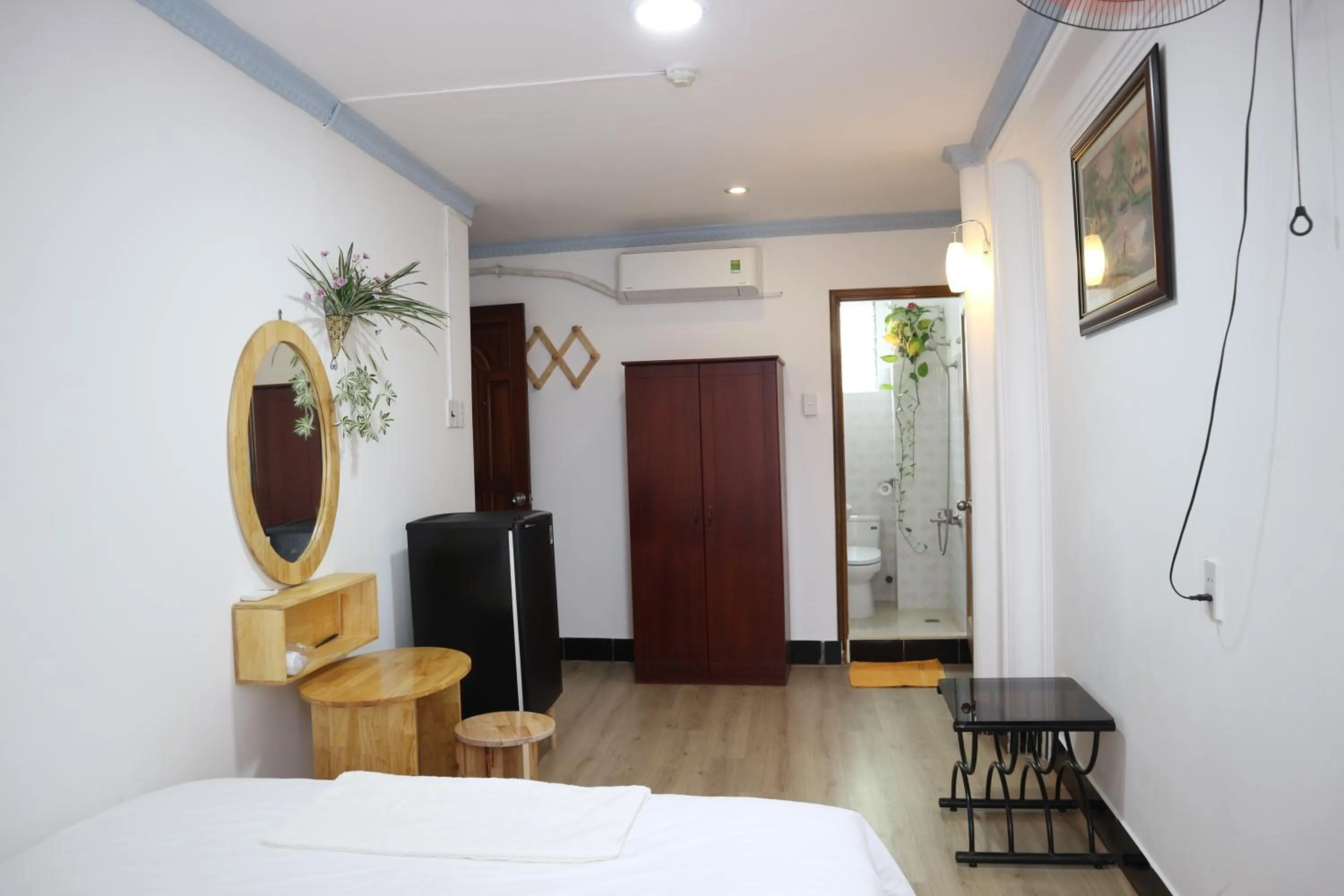 Photo of the whole room, Bed in Loan Võ hostel