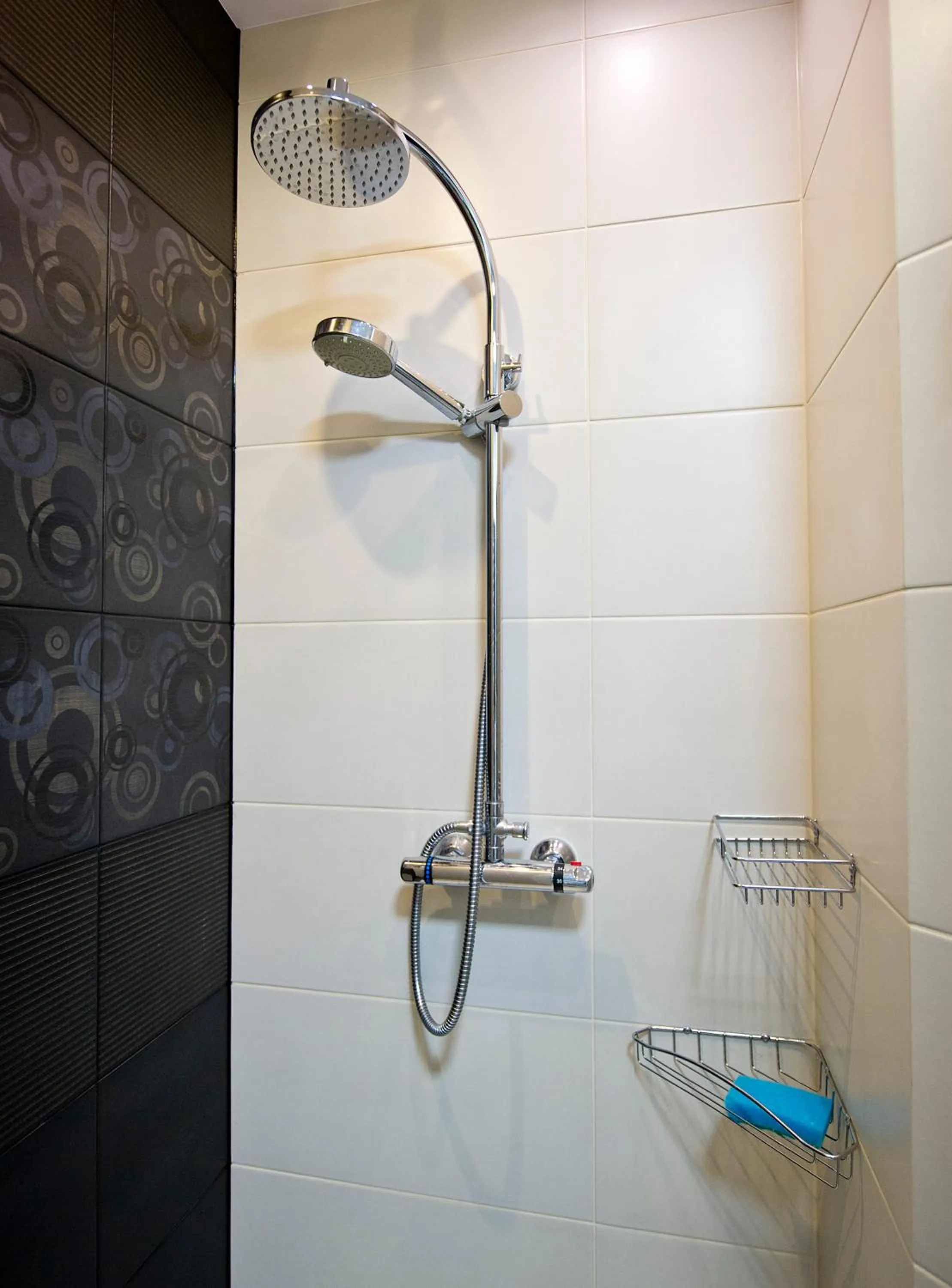Shower in ApartHost Rezydencja Sienkiewicza