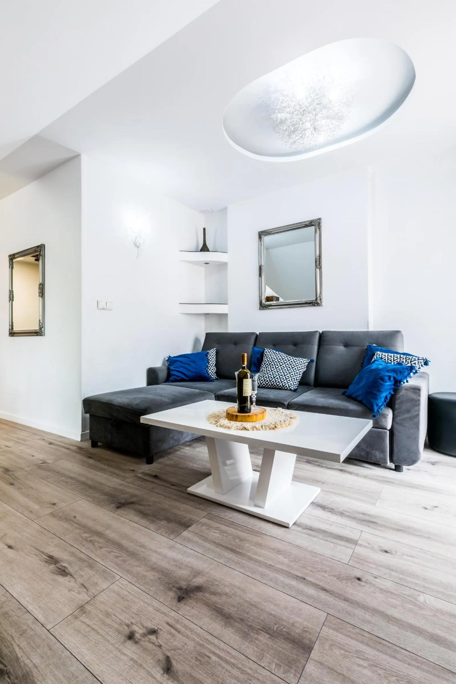 Living room in ApartHost Rezydencja Sienkiewicza