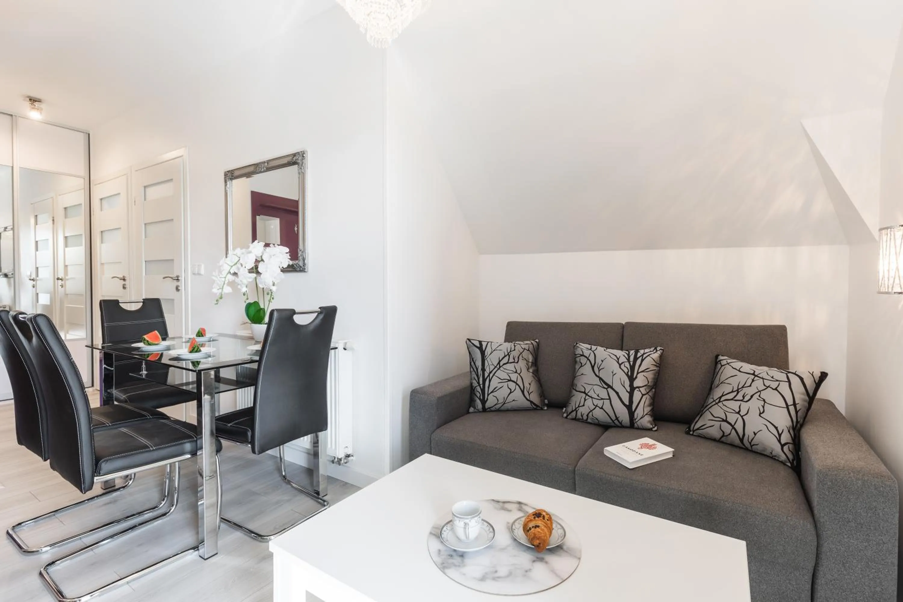 Living room in ApartHost Rezydencja Sienkiewicza