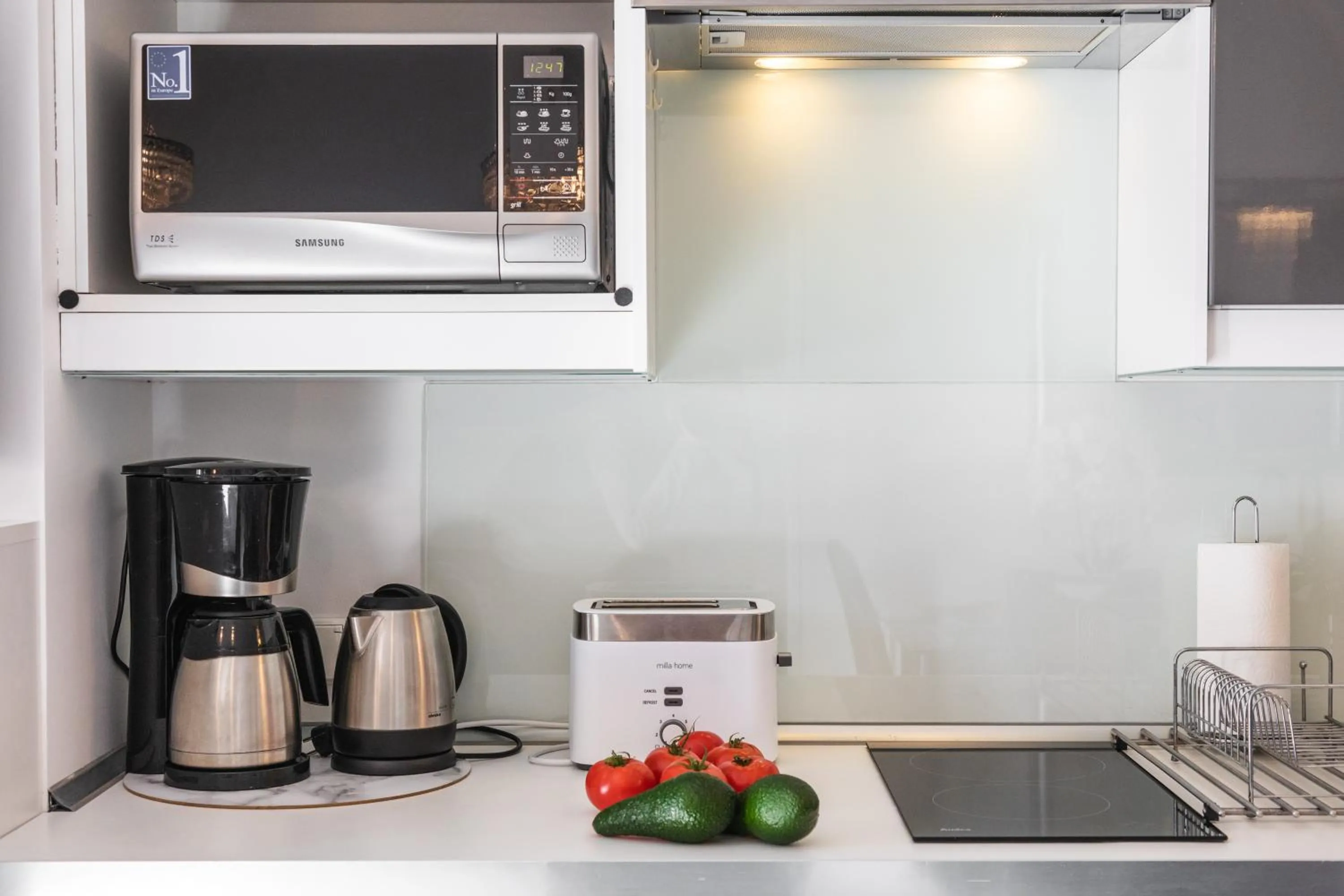 Kitchen or kitchenette in ApartHost Rezydencja Sienkiewicza