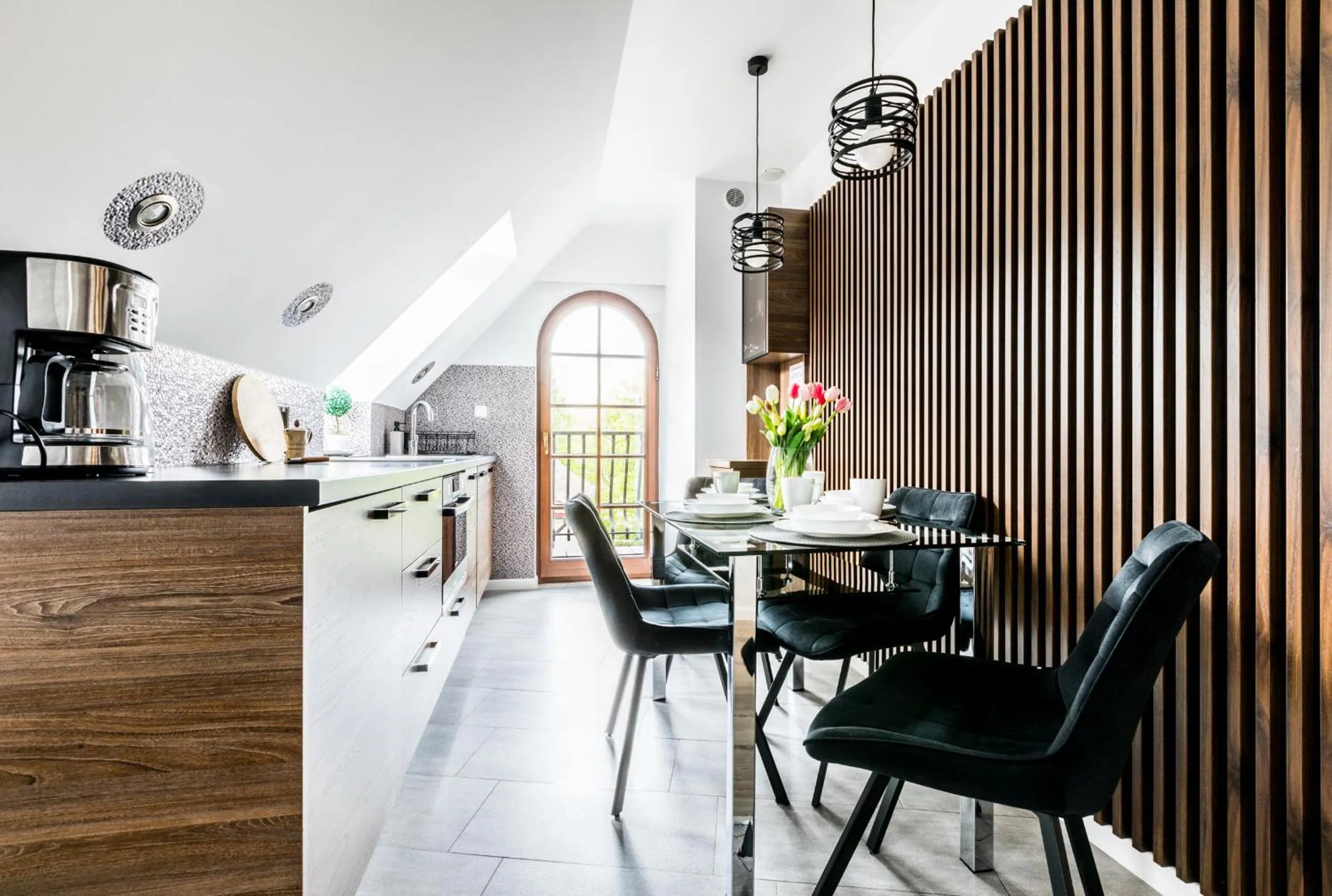 kitchen in ApartHost Rezydencja Sienkiewicza