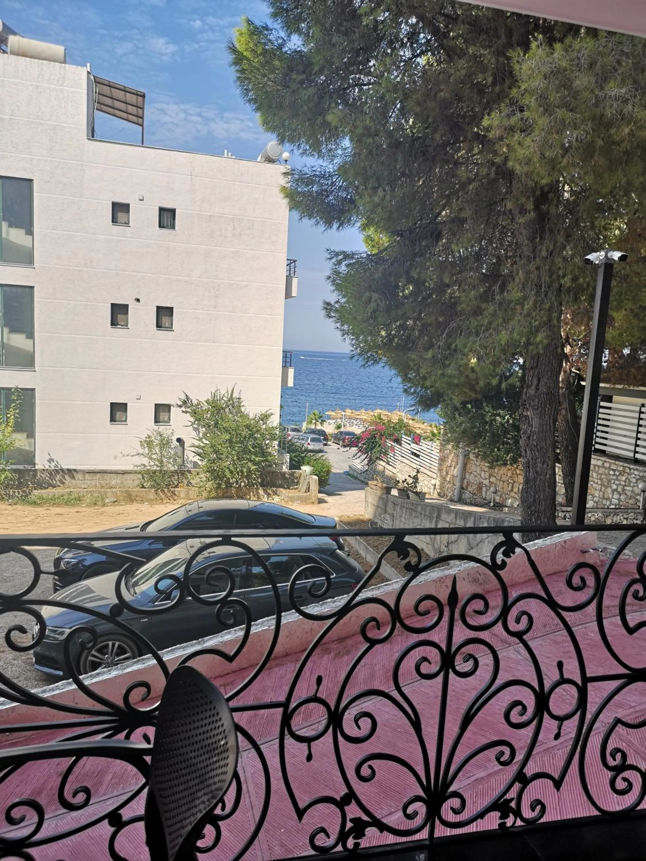 Balcony/Terrace in Seawave Hotel