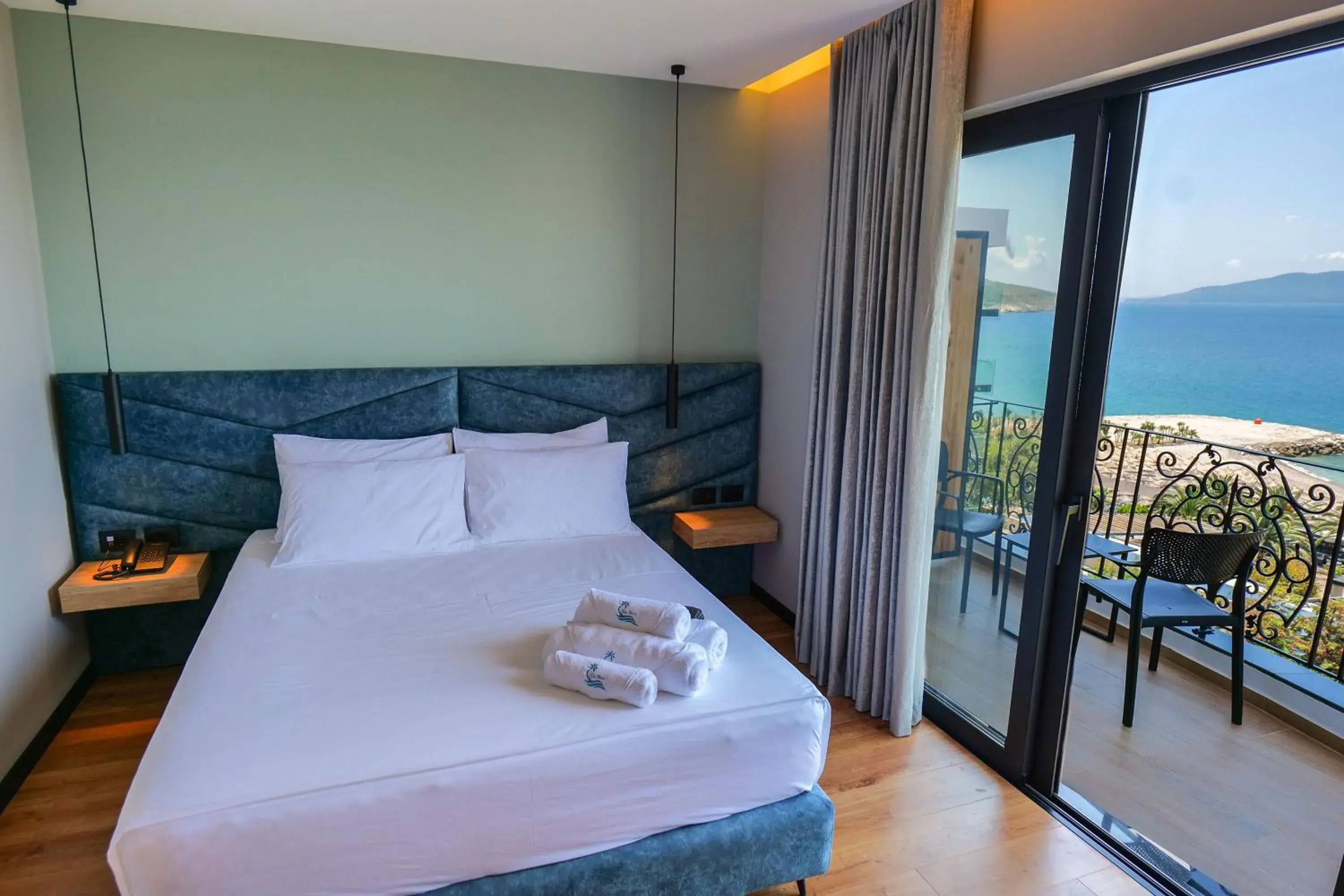 Double Room with Sea View in Seawave Hotel Double Room with Sea View in Seawave Hotel