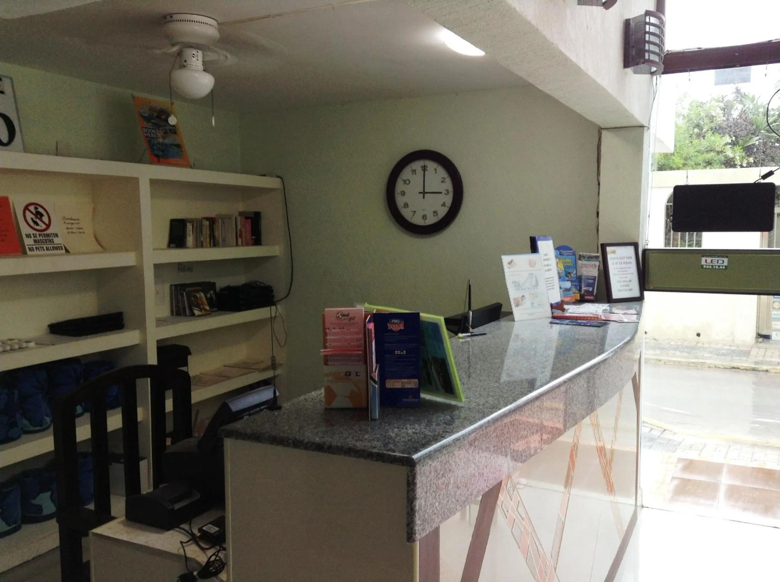 Lobby or reception in Hotel Isleño