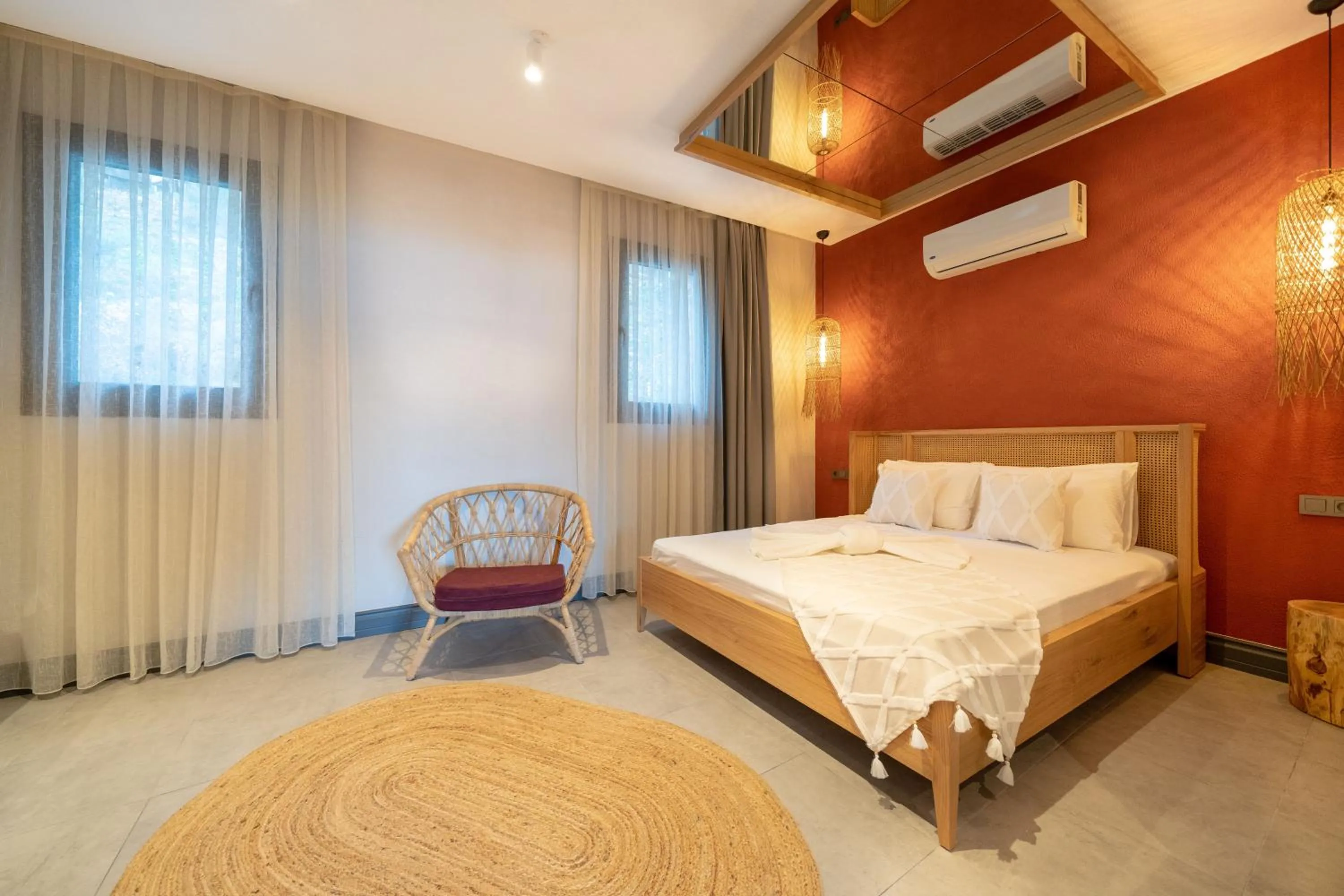 Bedroom in Reddoors Suites Sea View