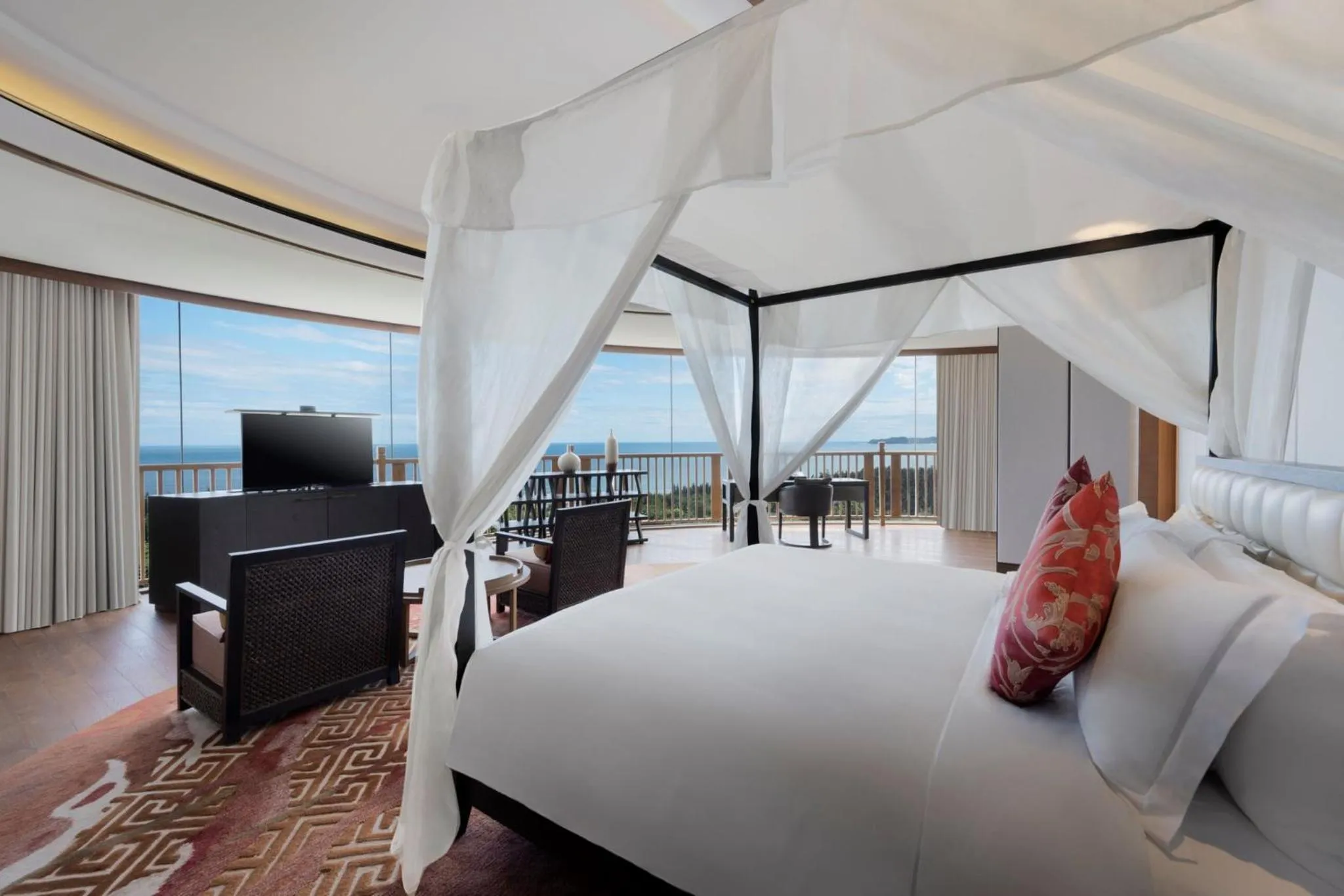 Photo of the whole room, Bed in InterContinental Sanya Haitang Bay Resort by IHG