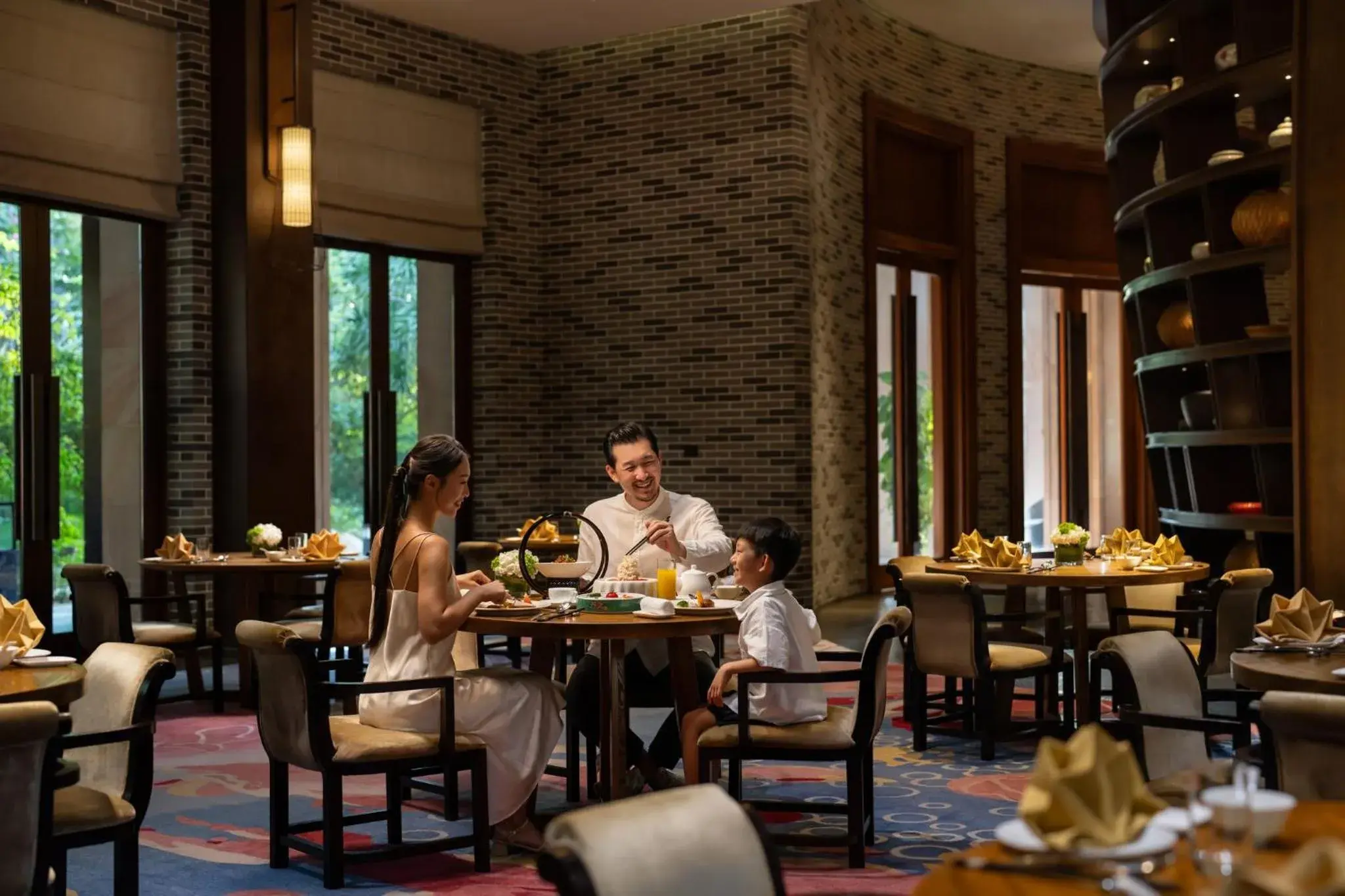 Restaurant/places to eat in InterContinental Sanya Haitang Bay Resort by IHG Restaurant/places to eat in InterContinental Sanya Haitang Bay Resort by IHG