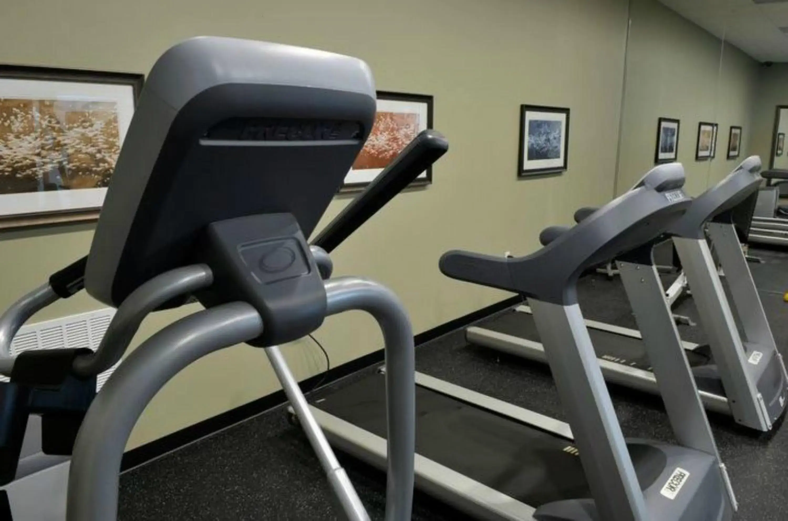 Fitness centre/facilities in Staybridge Suites St. Petersburg FL by IHG Fitness centre/facilities in Staybridge Suites St. Petersburg FL by IHG