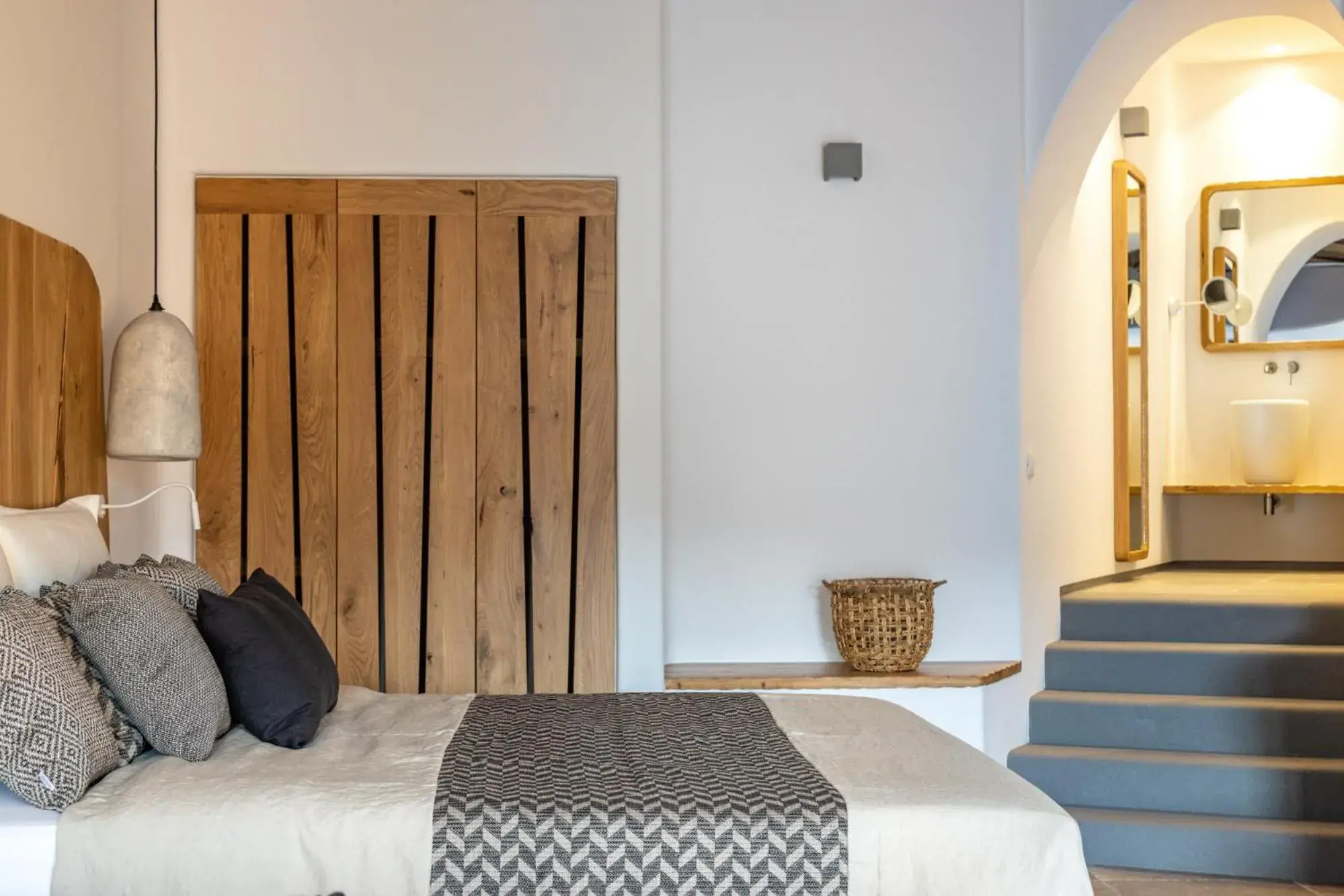 Bed in Mileo Bed in Mileo