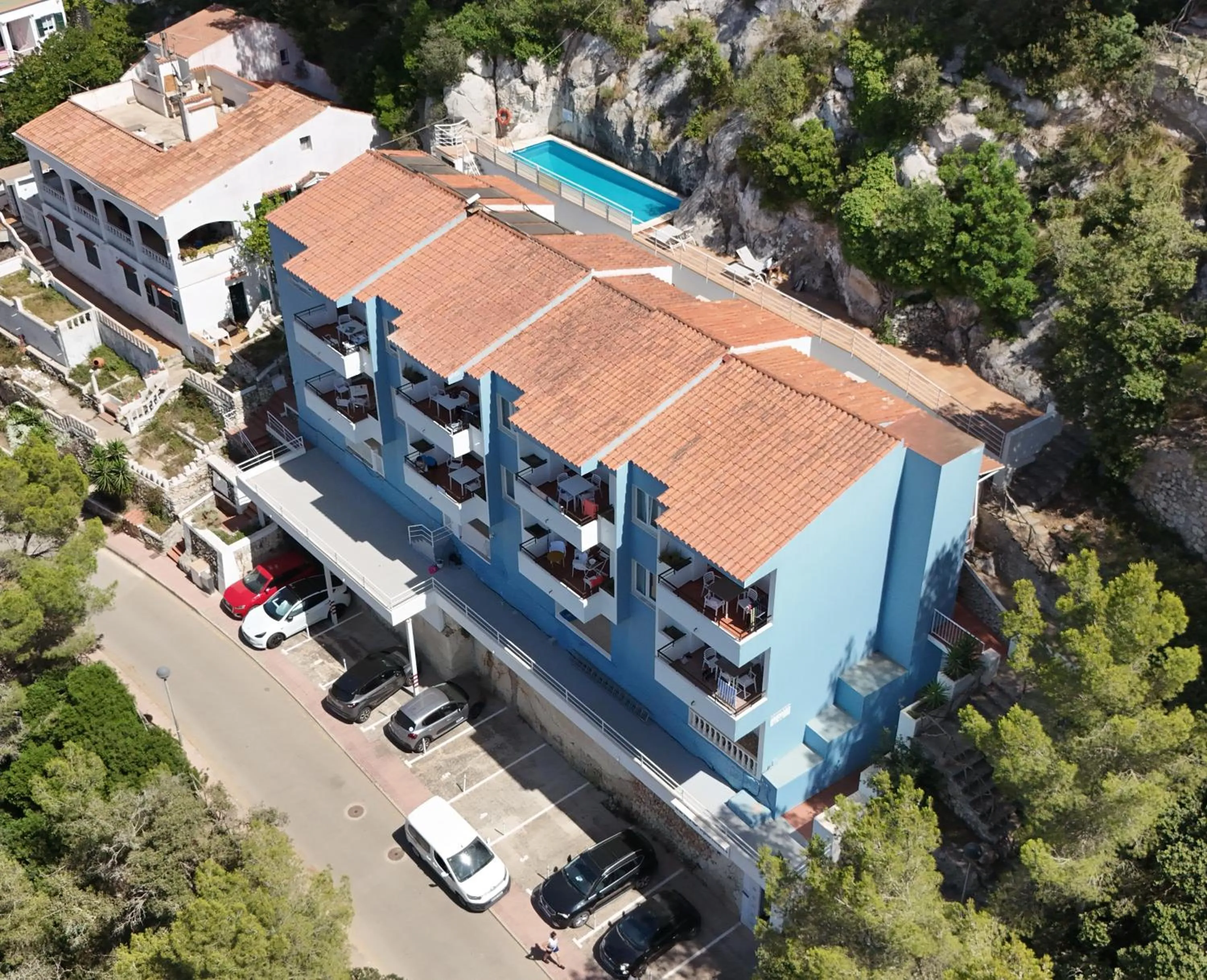 Property building in Apartamentos El Rio