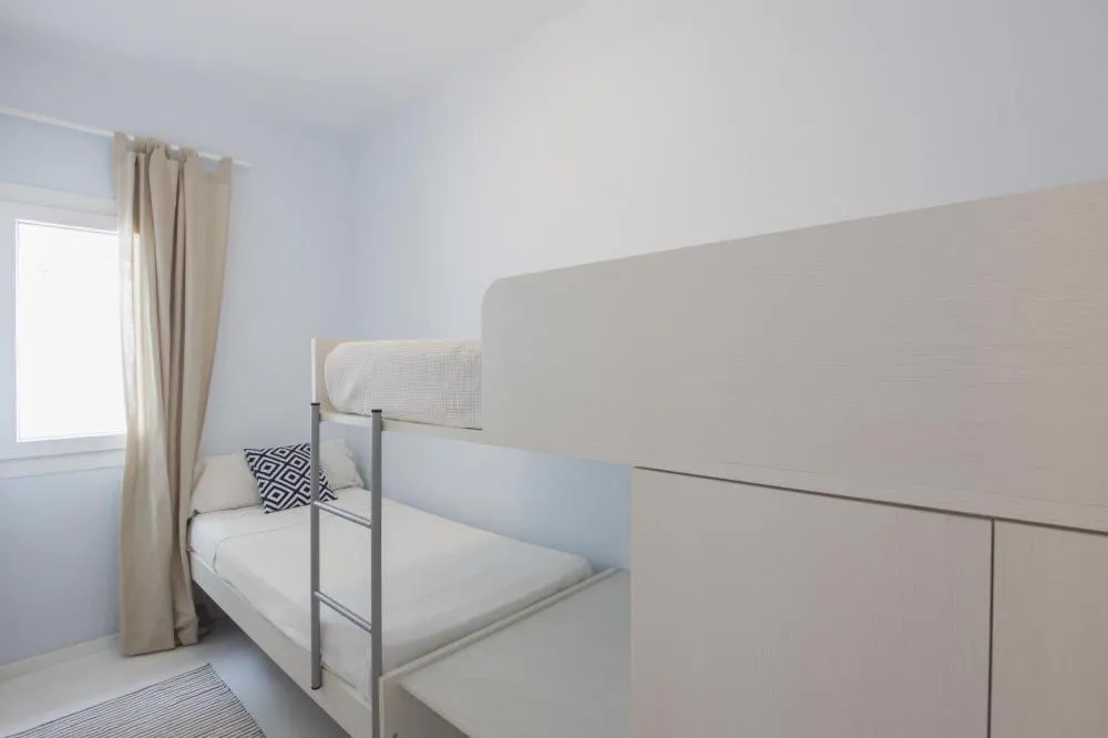 Bedroom, Bed in Apartamentos El Rio