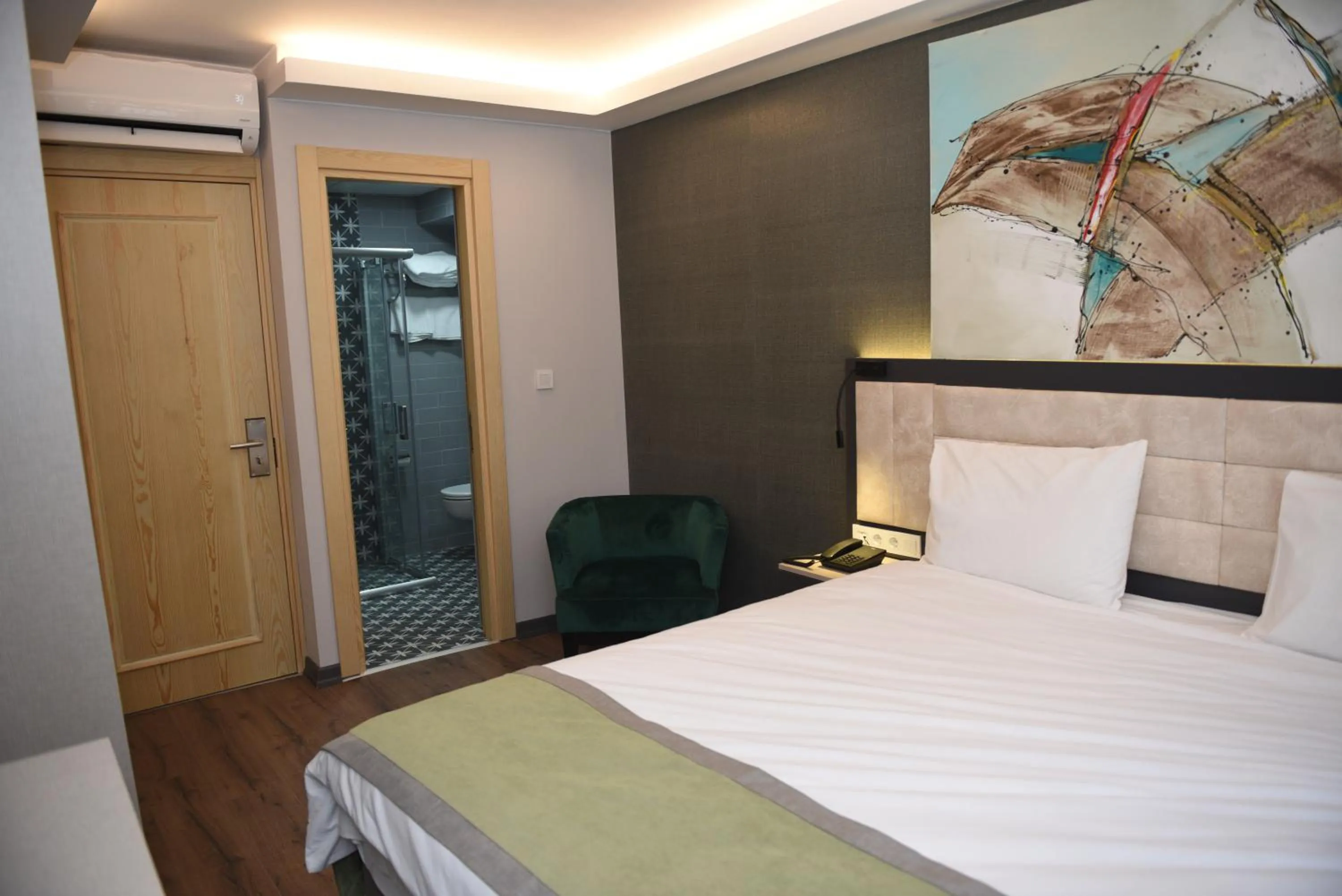 Bed in BEST HOTEL KADIKOY