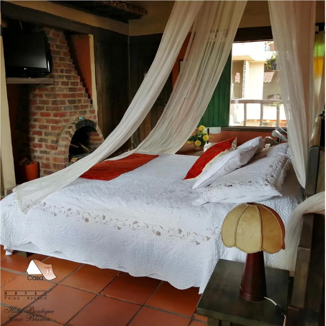 Bed in Hotel Casablanca Natural Spa