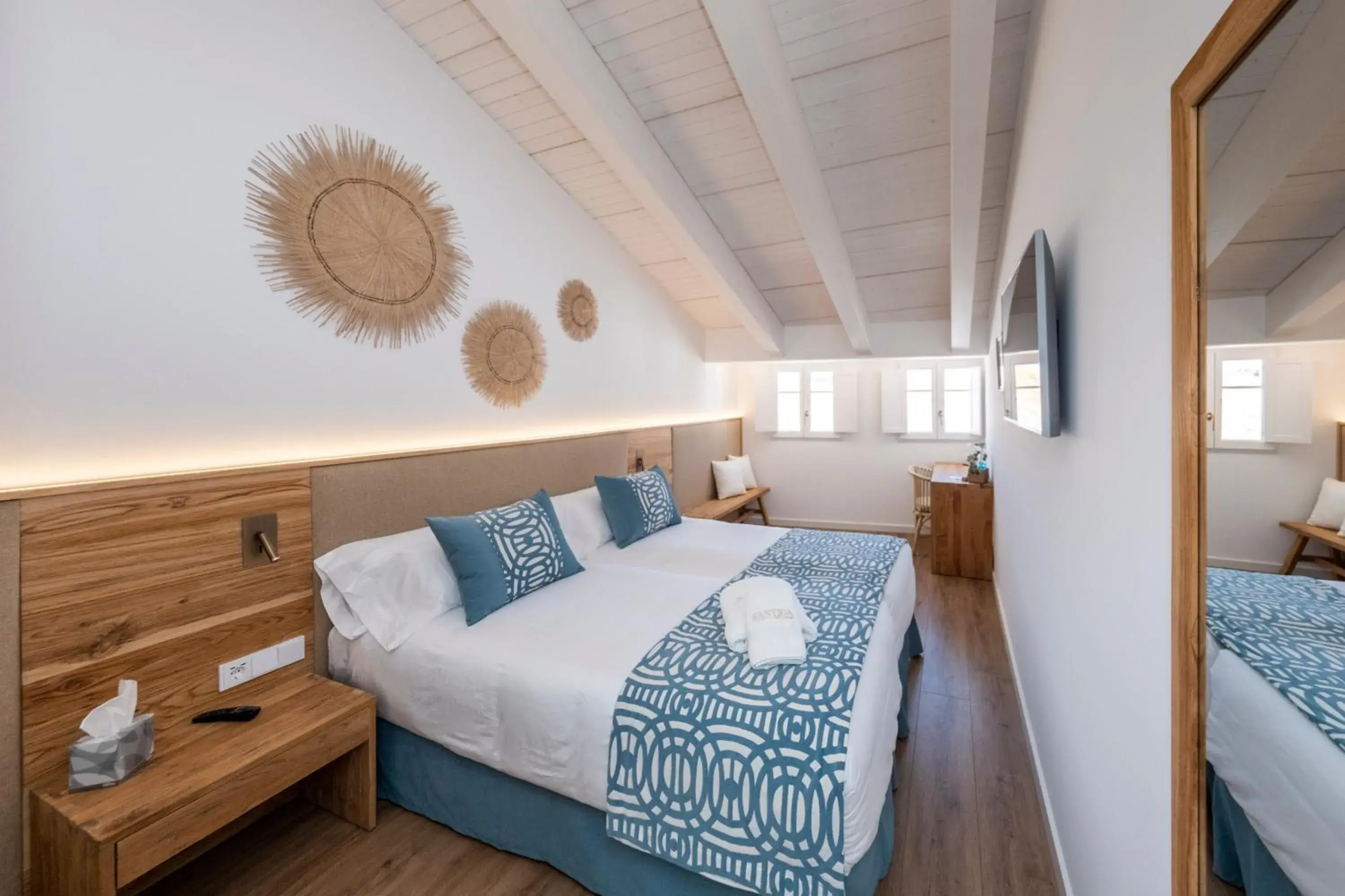 Standard Twin Room in Hotel S'Antiga Adults Only Standard Twin Room in Hotel S'Antiga Adults Only