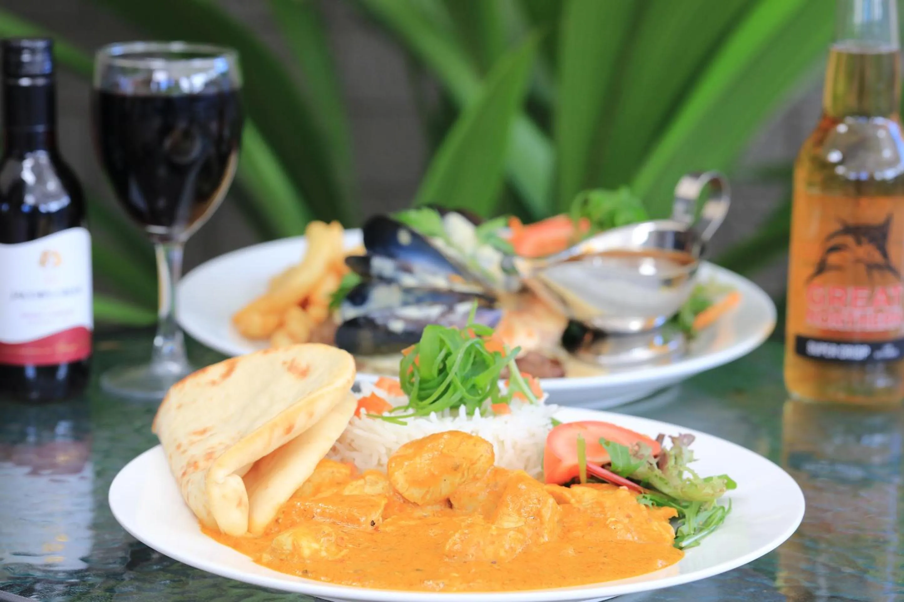 Food and drinks in Motel 707