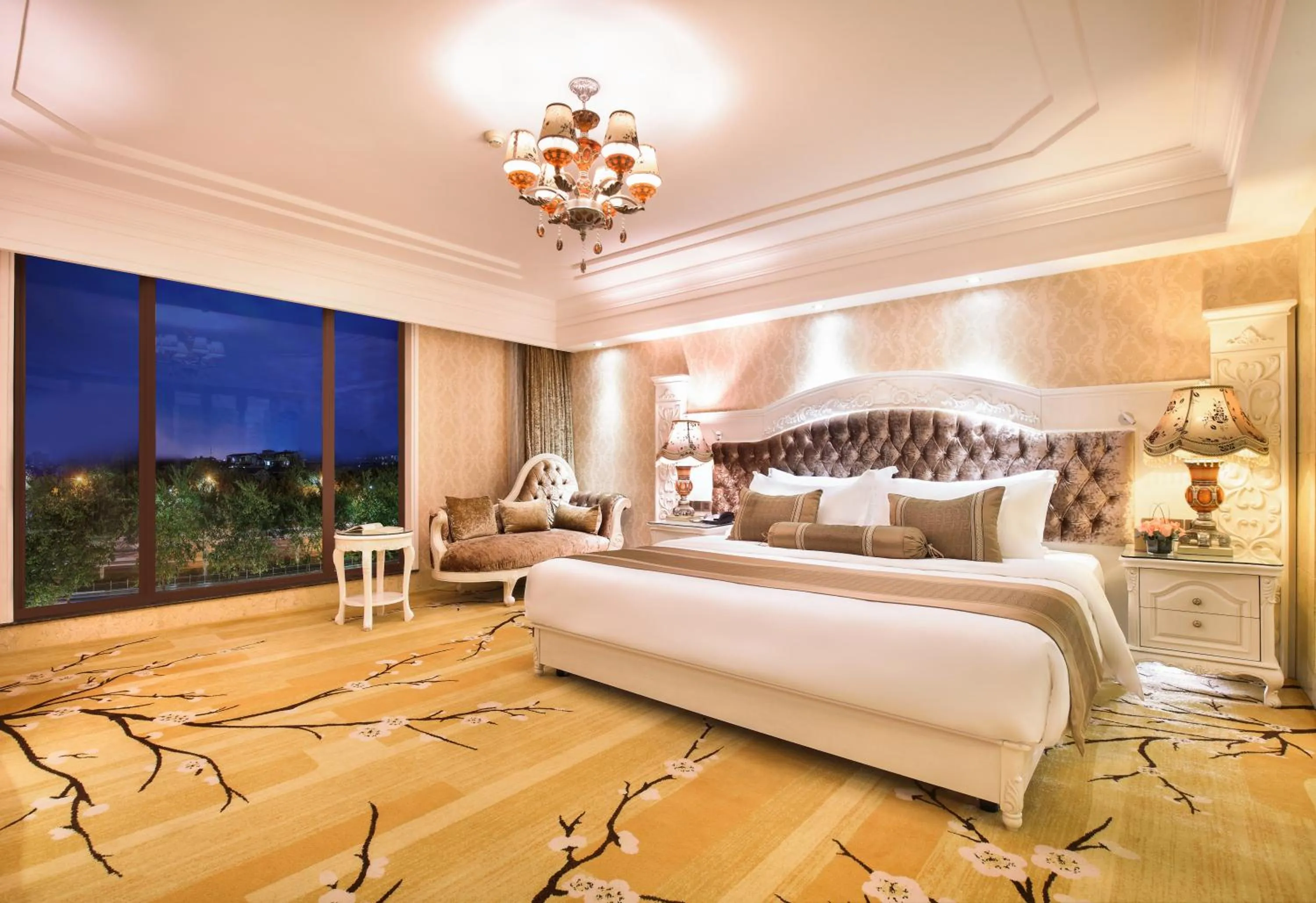 Bedroom, Bed in Grand Bravo Guilin