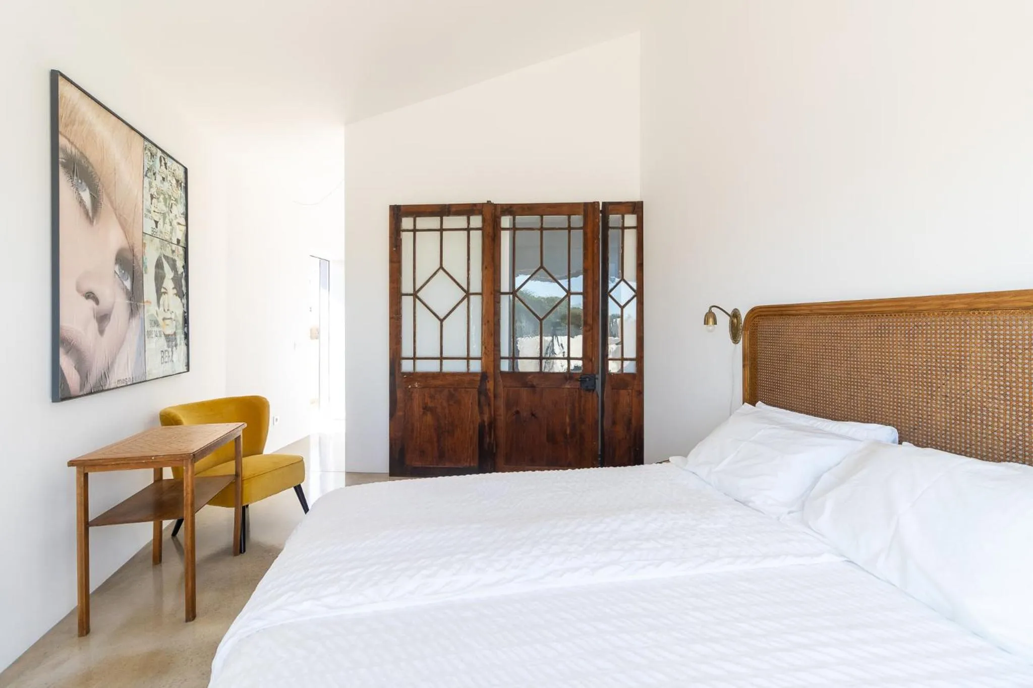 Photo of the whole room, Bed in Moinho Calmo