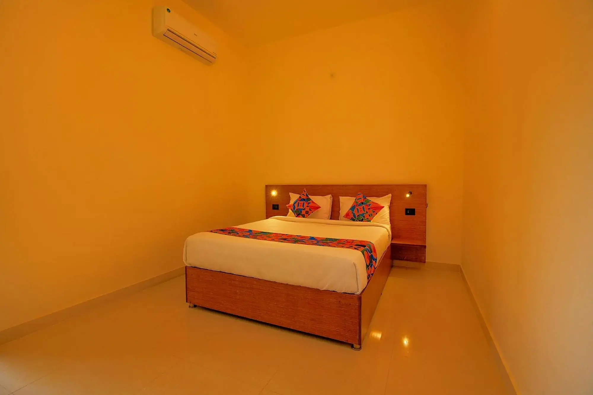 Bed in FabHotel GR Lake View - BTM Layout Bed in FabHotel GR Lake View - BTM Layout