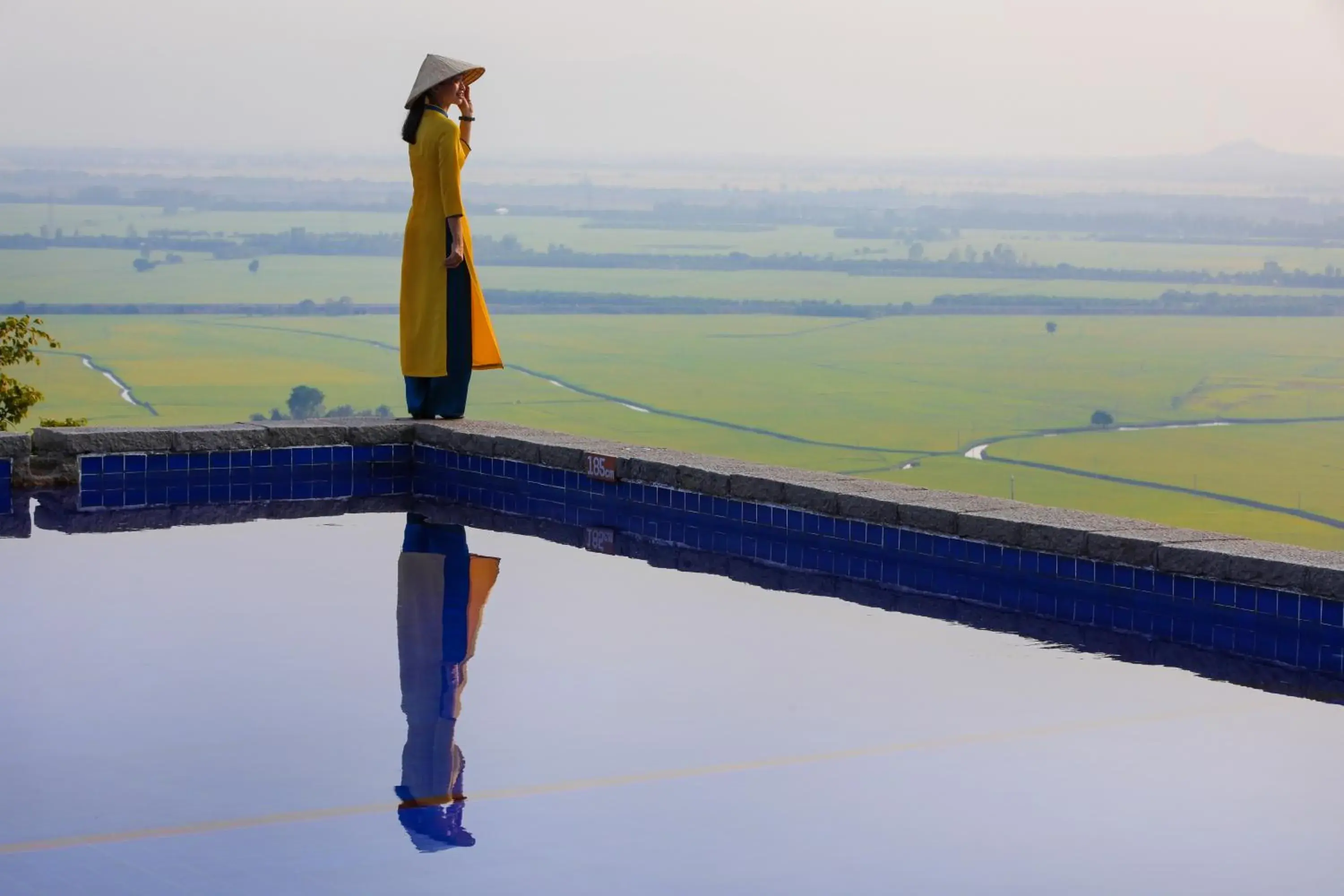 Swimming pool in Victoria Nui Sam Lodge Swimming pool in Victoria Nui Sam Lodge