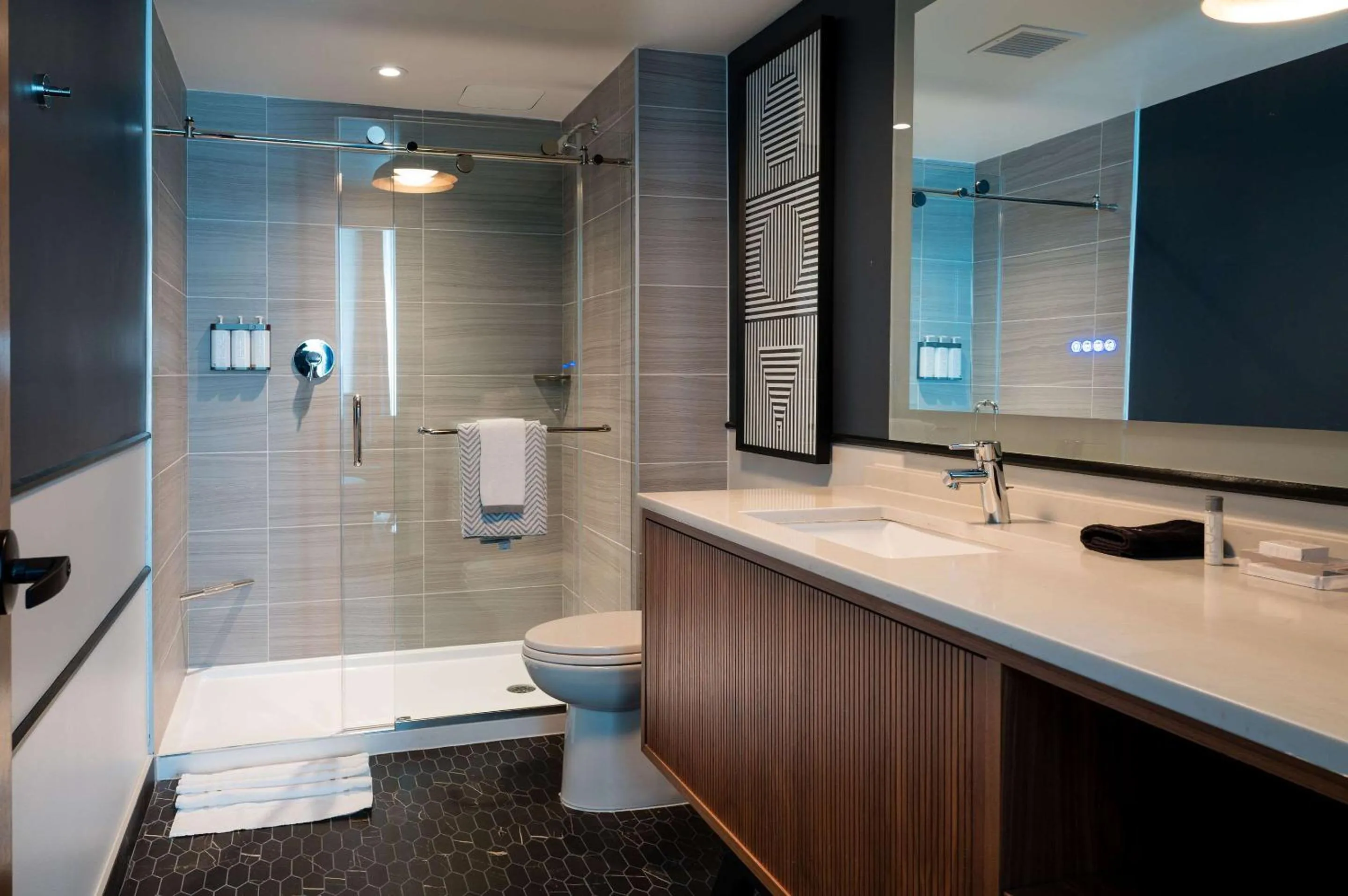 Bedroom in Cambria Hotel Boston Somerville