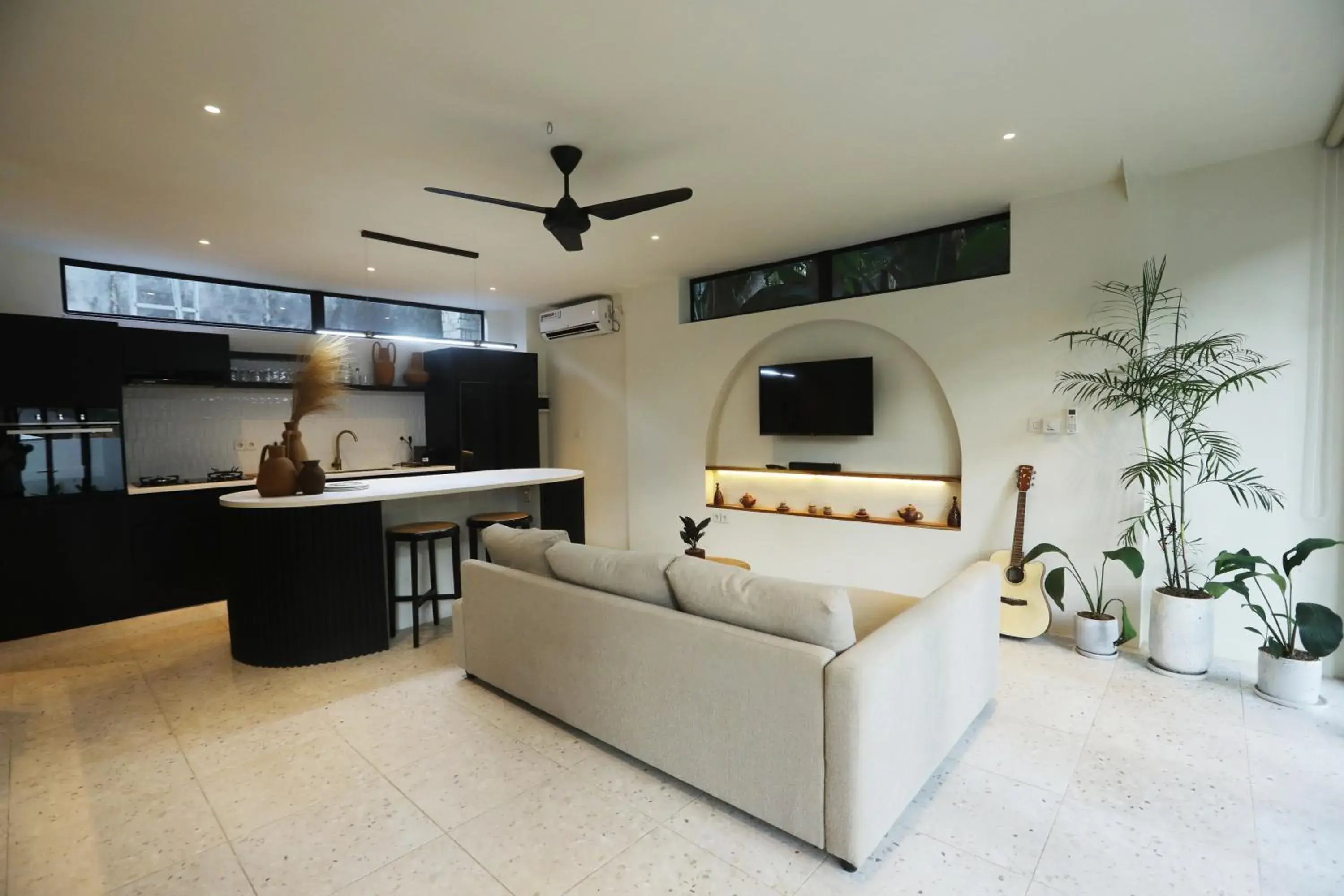 Property building in Tiu Oasis Lombok Property building in Tiu Oasis Lombok