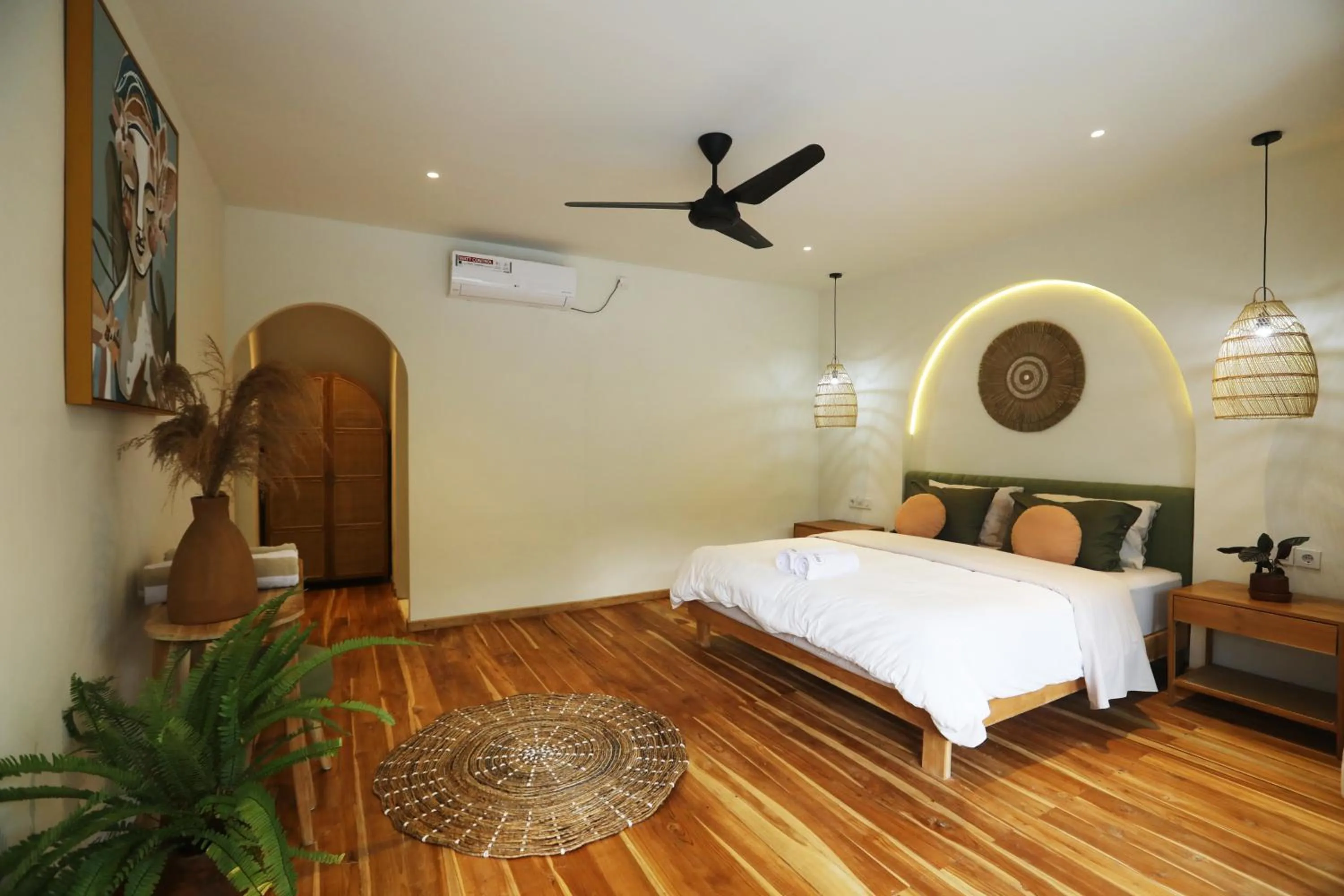 Property building, Bed in Tiu Oasis Lombok