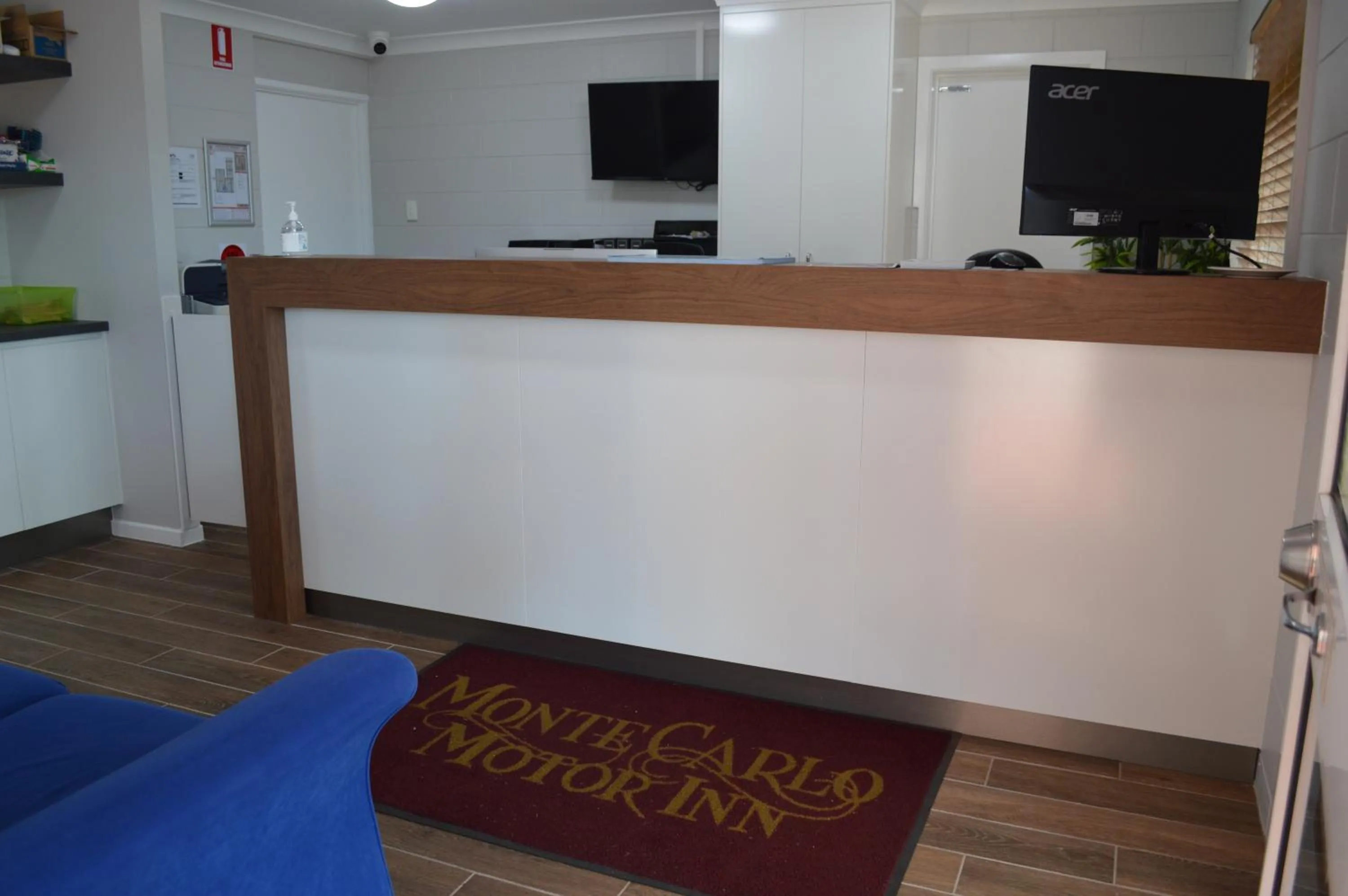 Lobby or reception in Monte Carlo Motor Inn