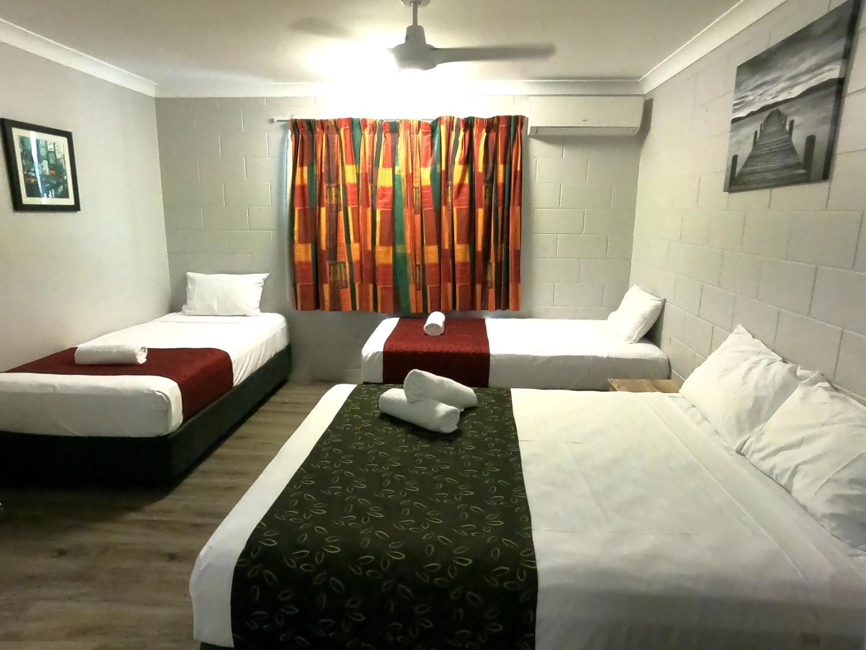 Bed in Monte Carlo Motor Inn