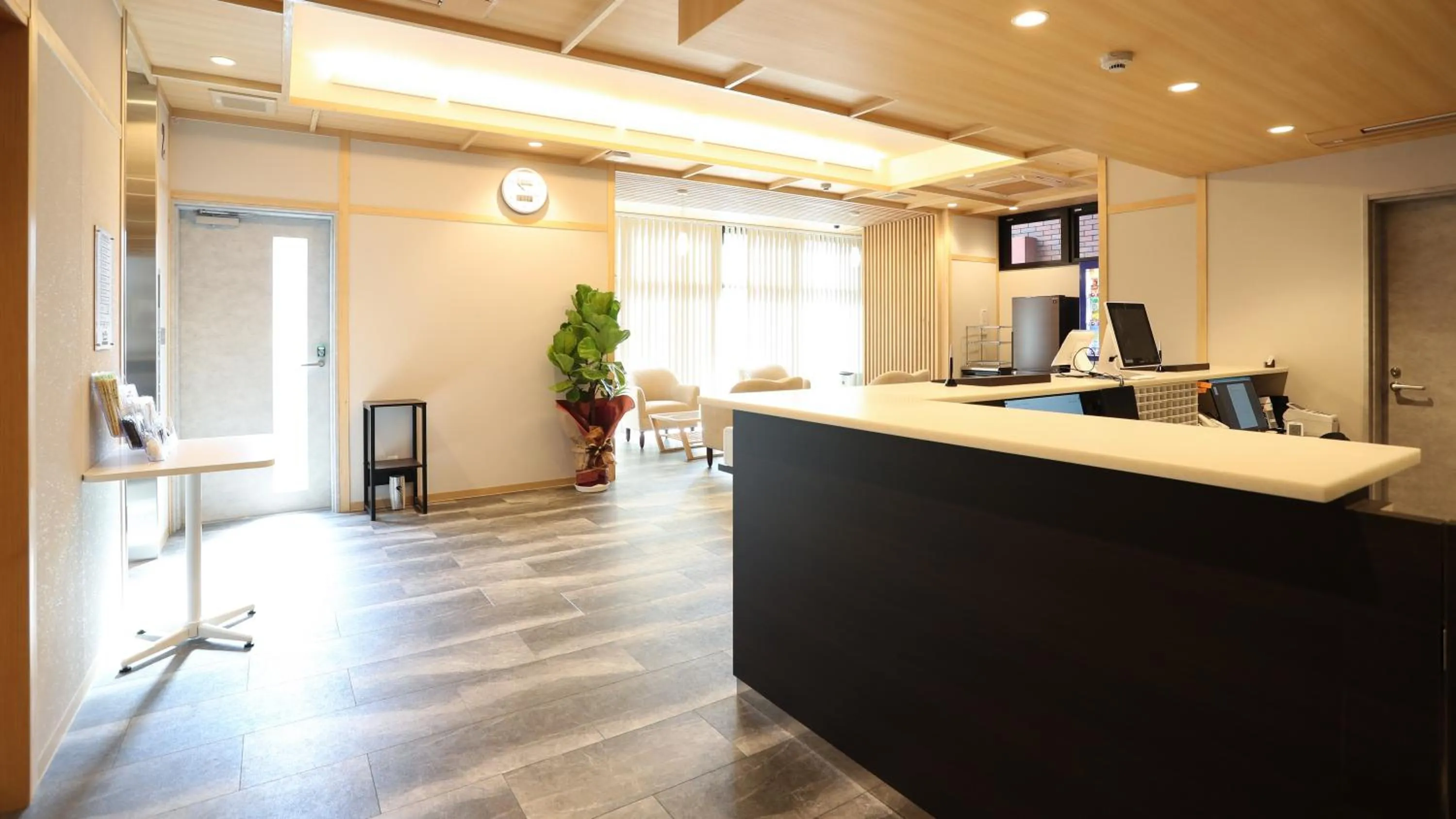 Station Hotel Nagasaki Suwa