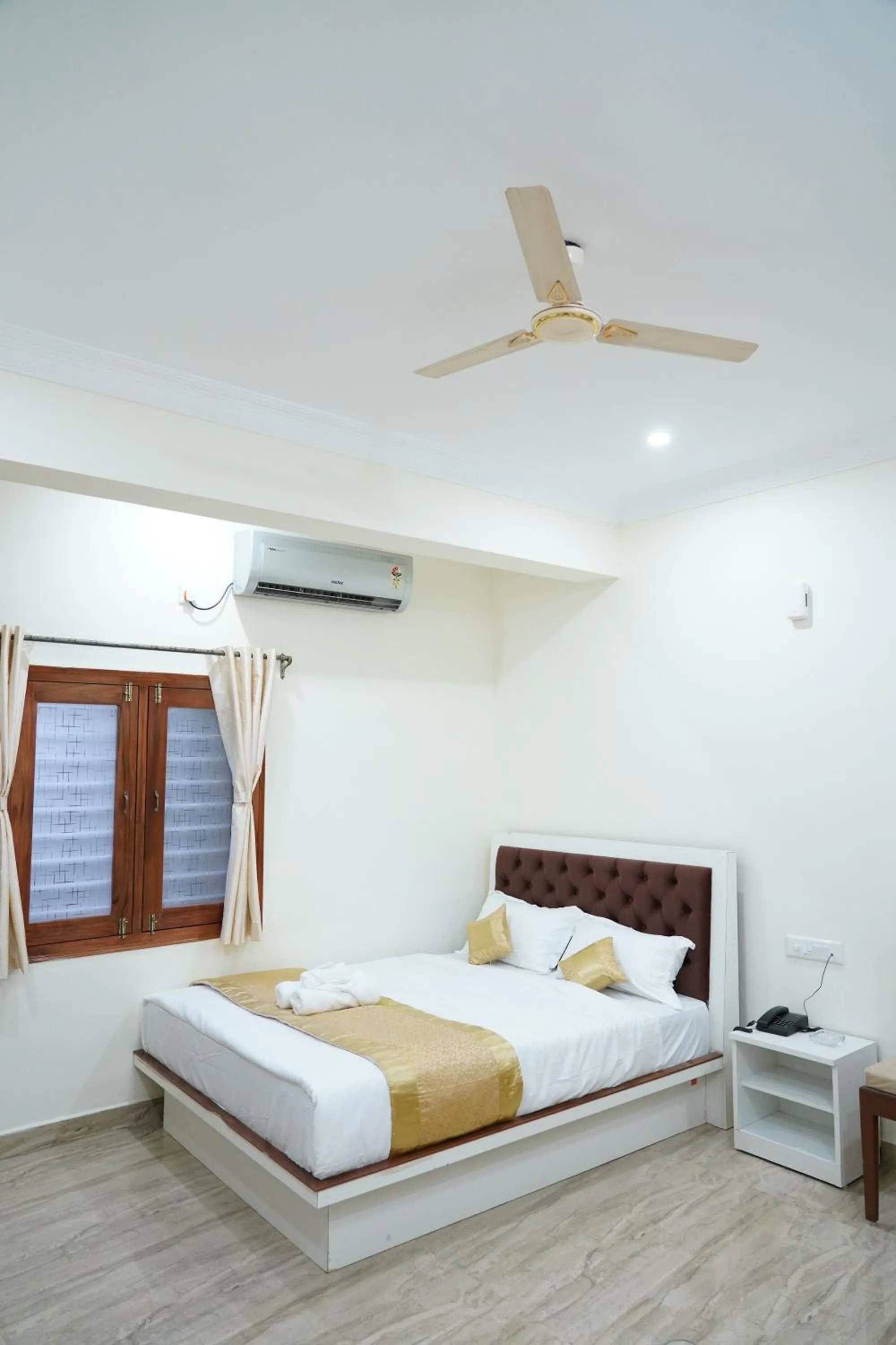 Photo of the whole room in Classia Suites