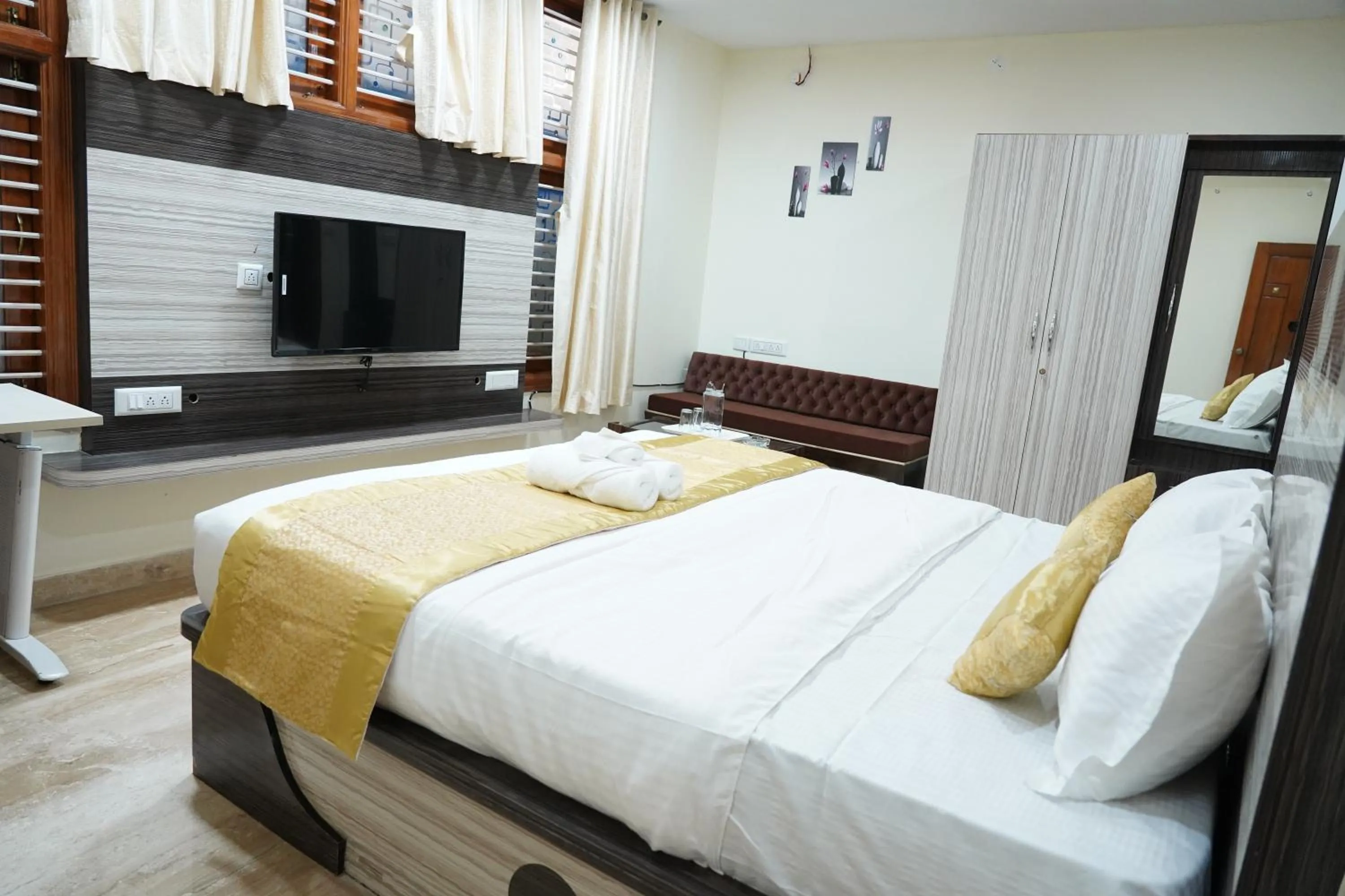 Photo of the whole room in Classia Suites