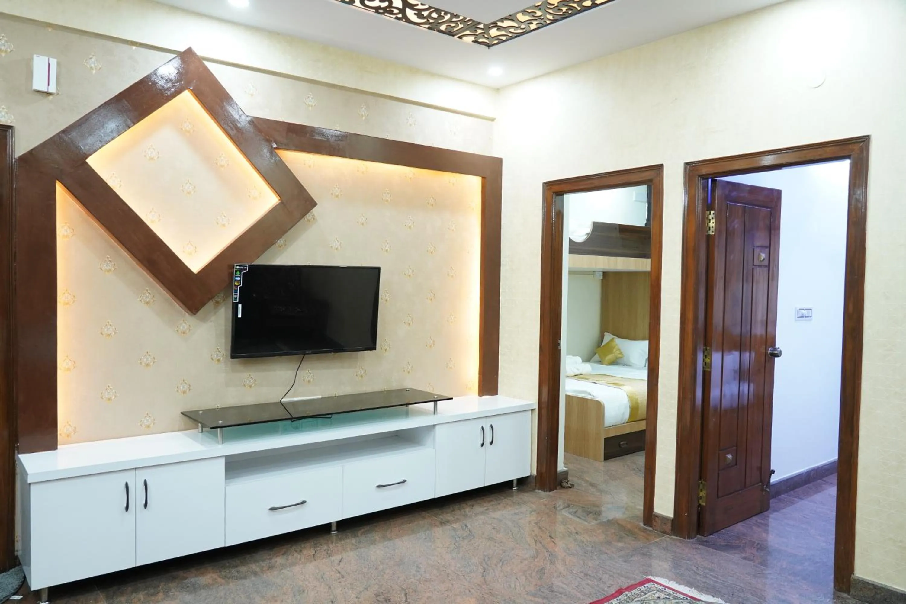 TV and multimedia in Classia Suites